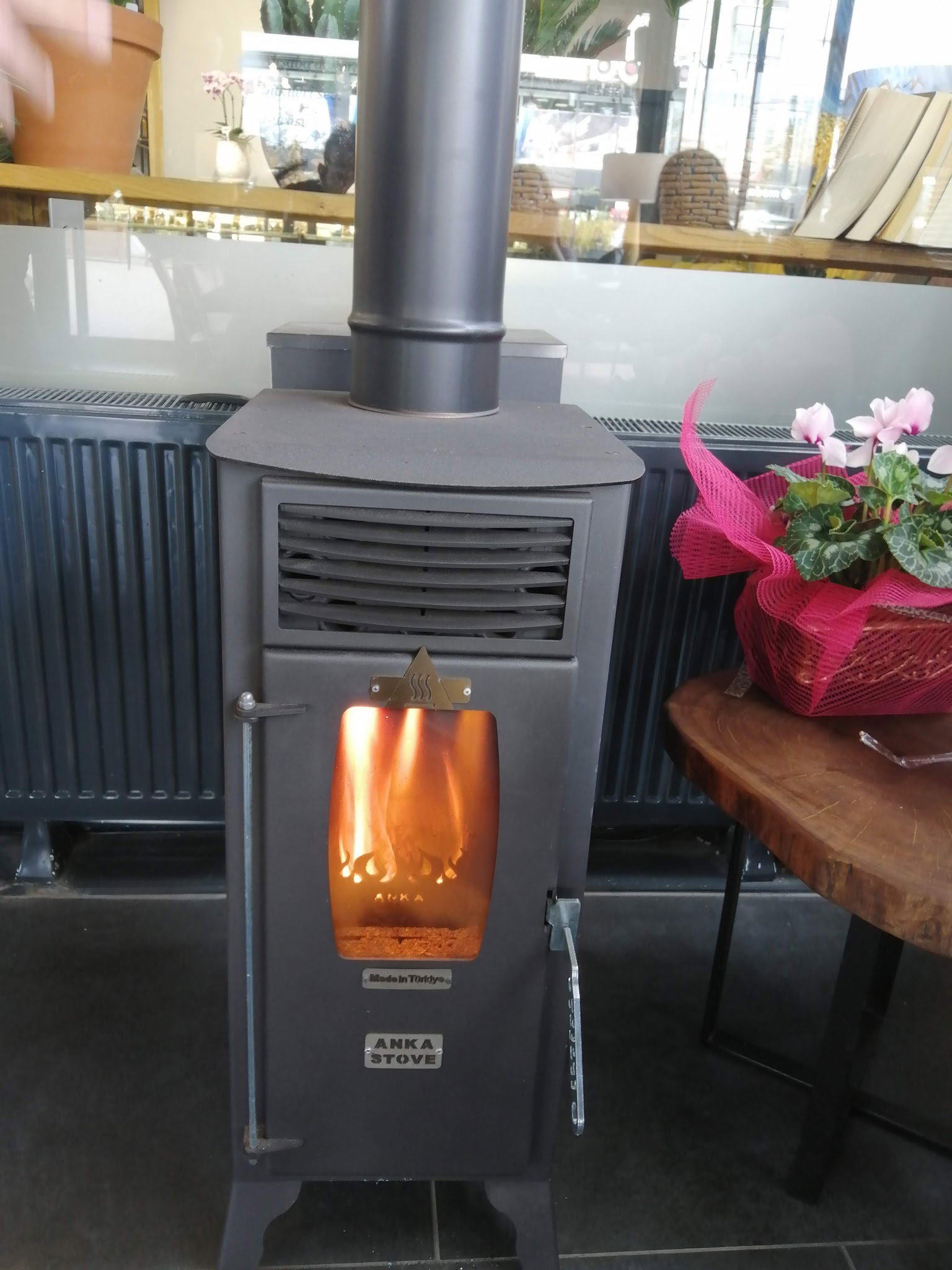 Finestra Cafe