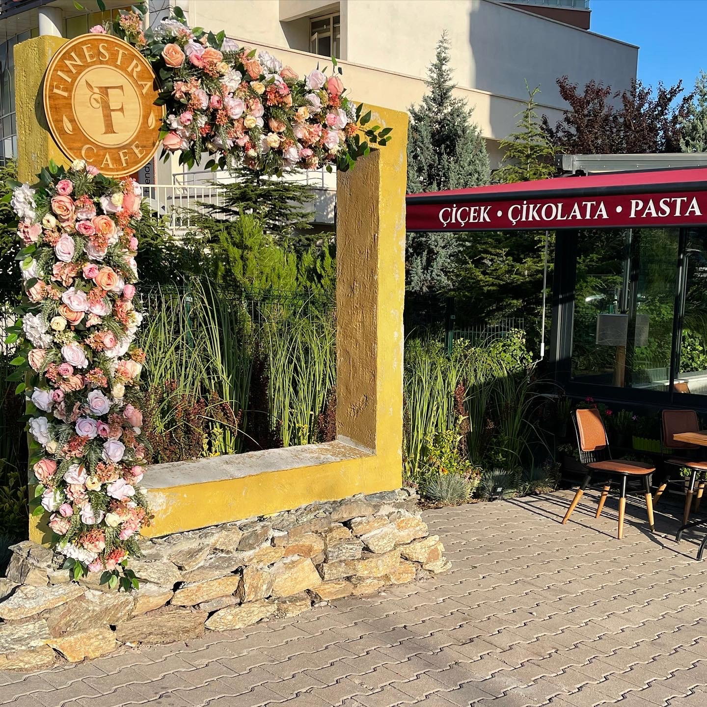 Finestra Cafe