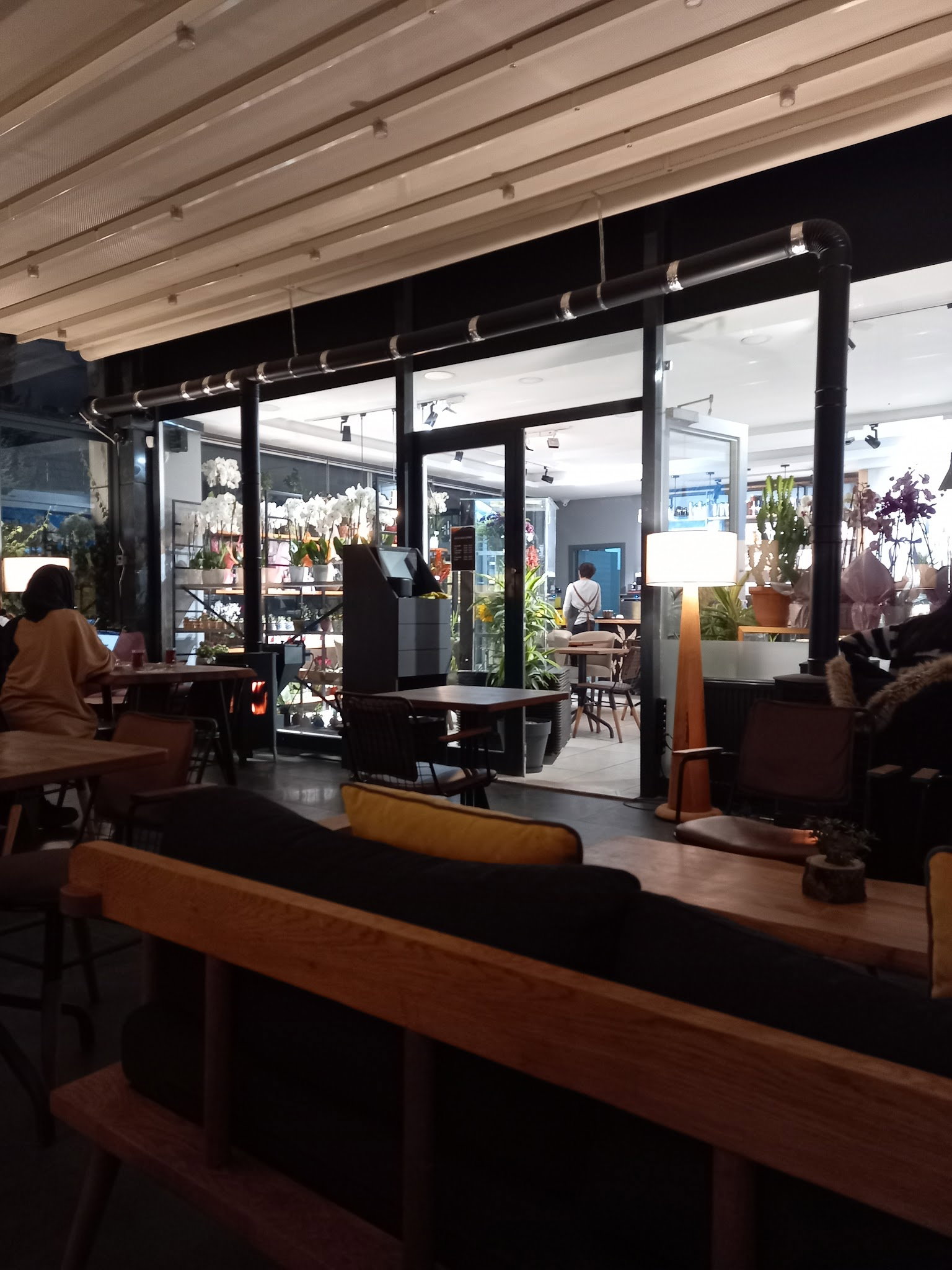Finestra Cafe