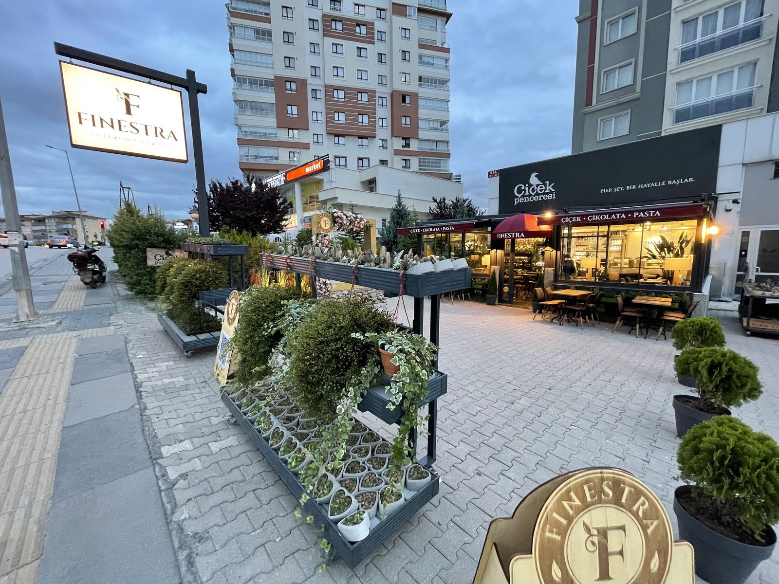 Finestra Cafe