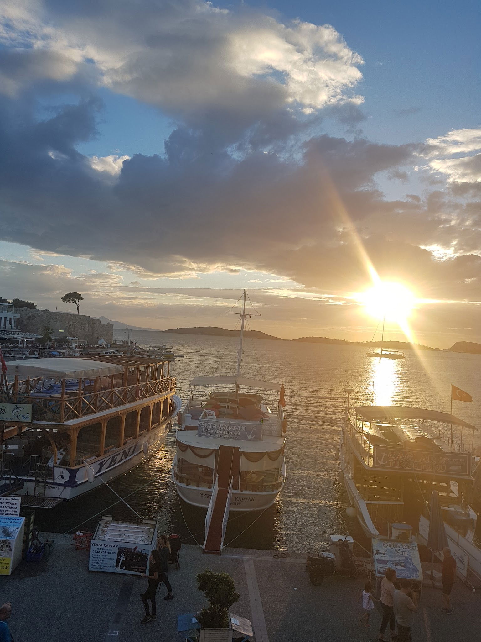 Keyf-I Meyhane Foça