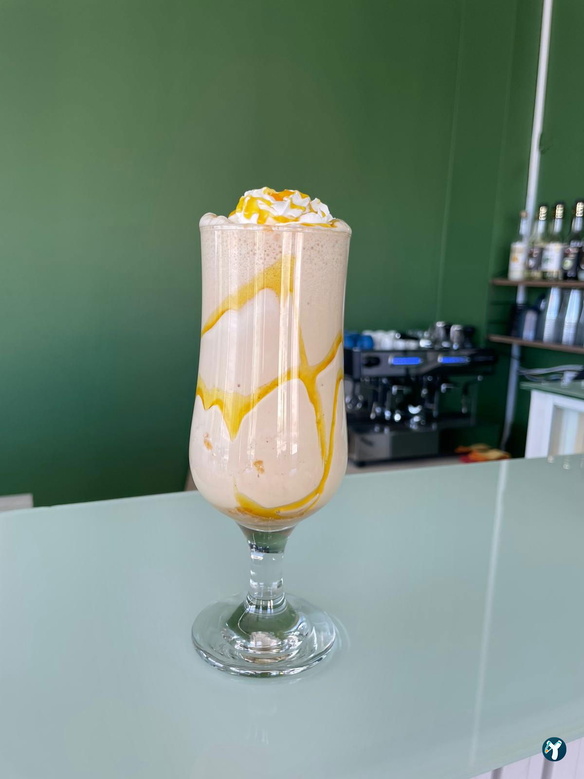 Yüs-Ra Coffee Bistro