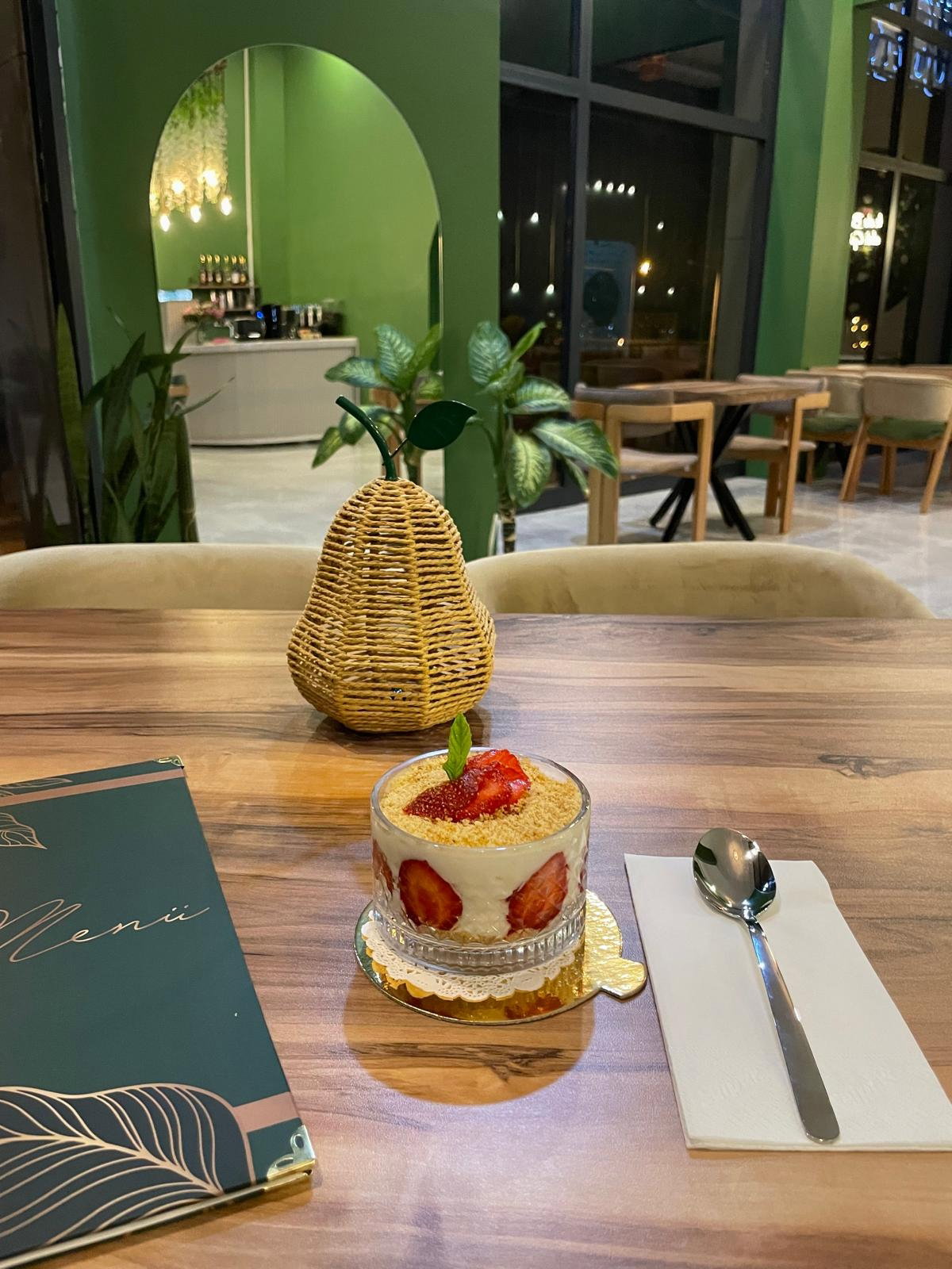 Yüs-Ra Coffee Bistro