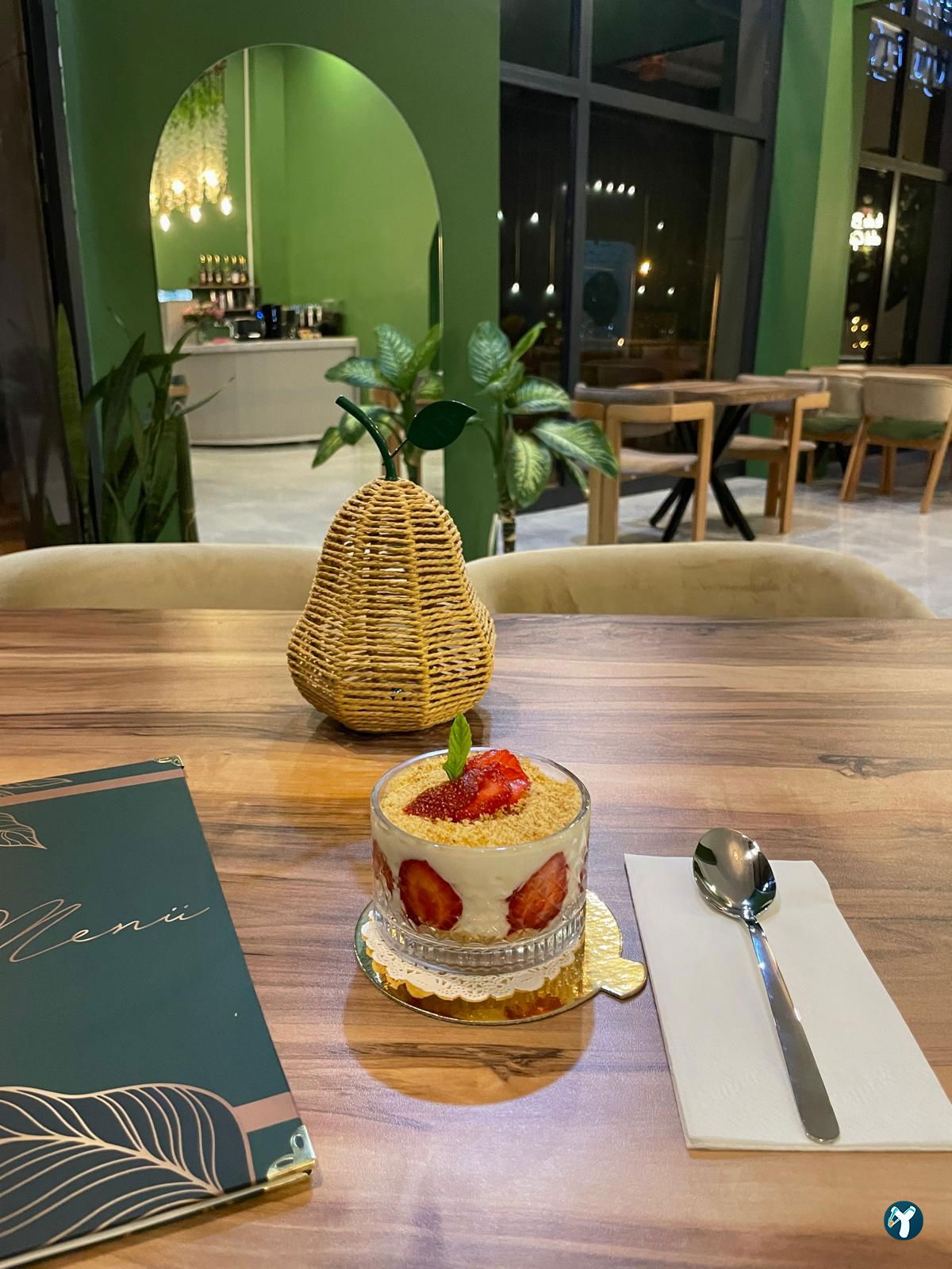 Yüs-Ra Coffee Bistro