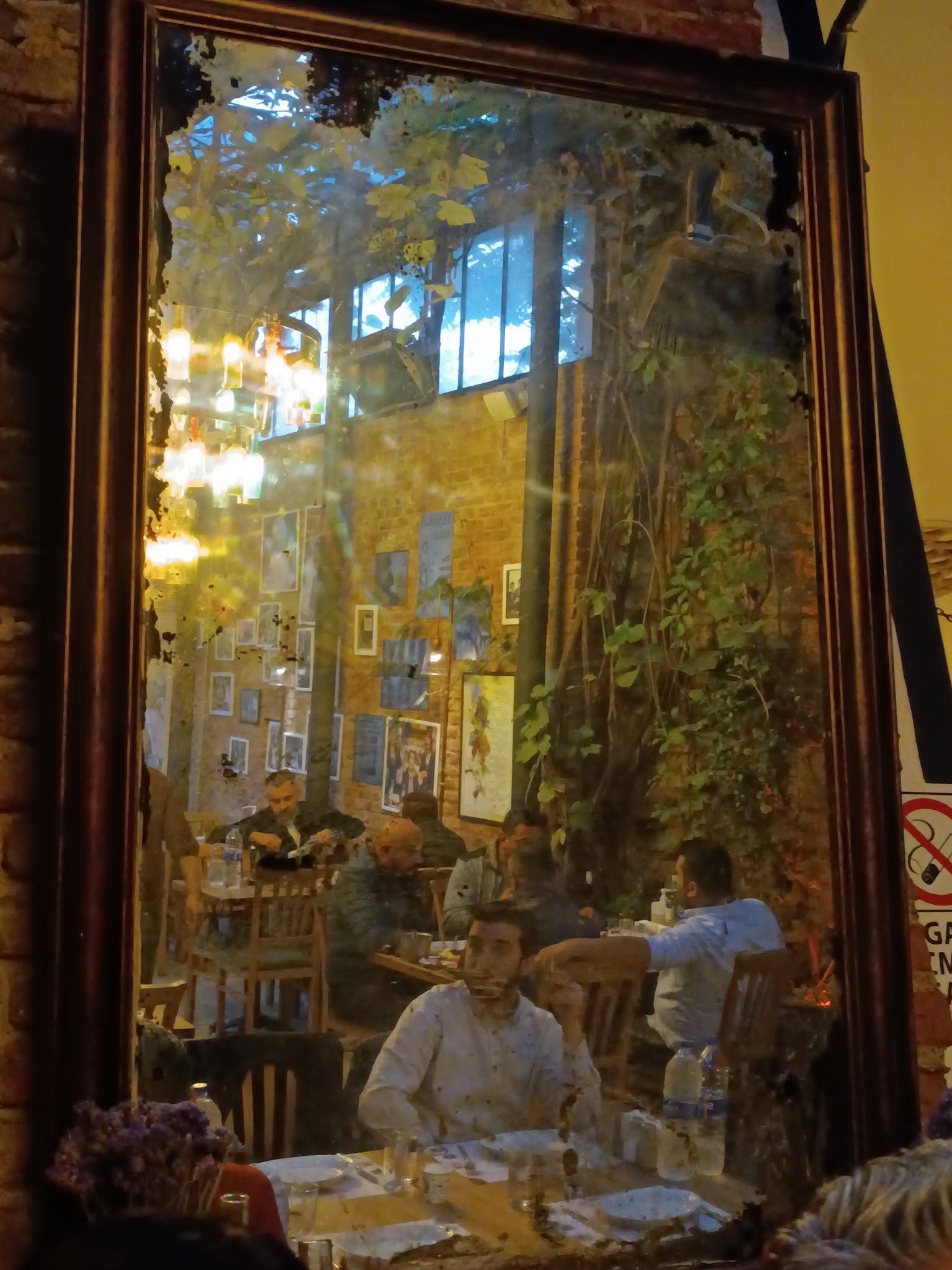 Agora Meyhanesi 1890