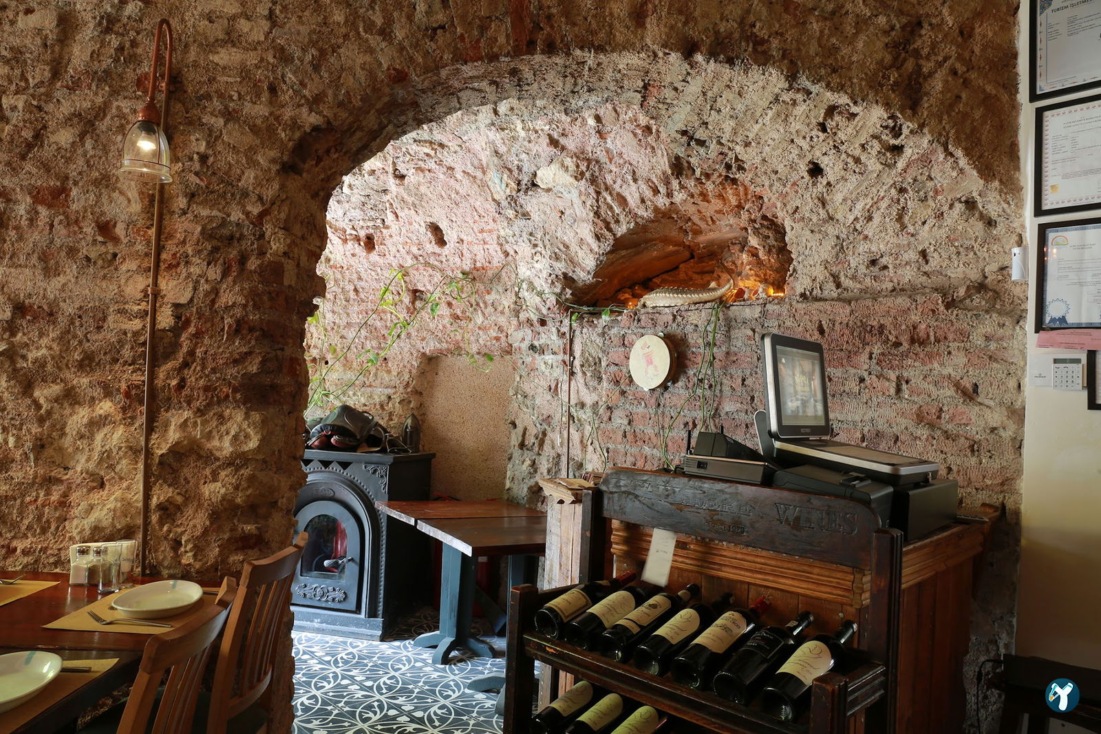 Agora Meyhanesi 1890