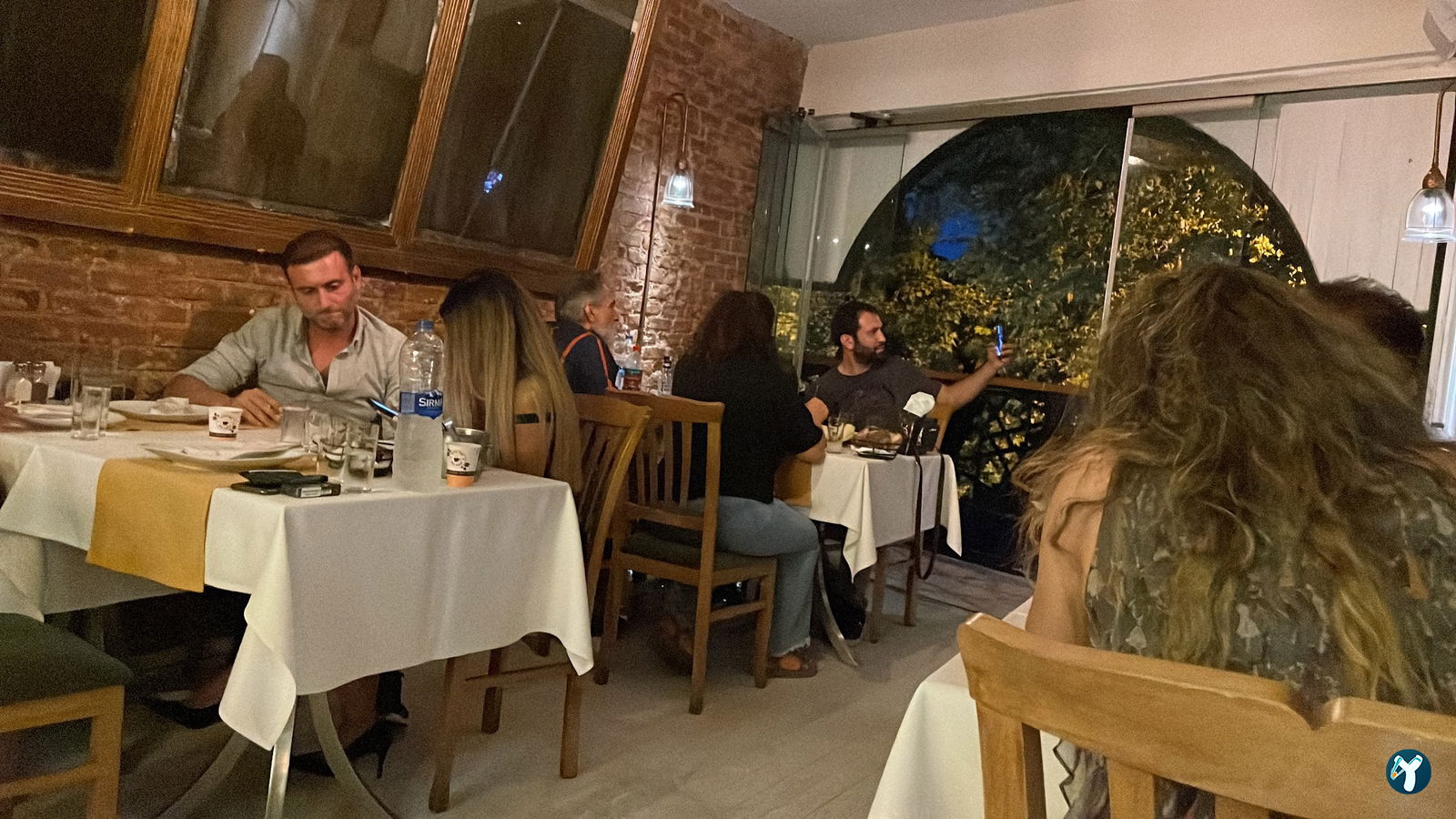 Agora Meyhanesi 1890