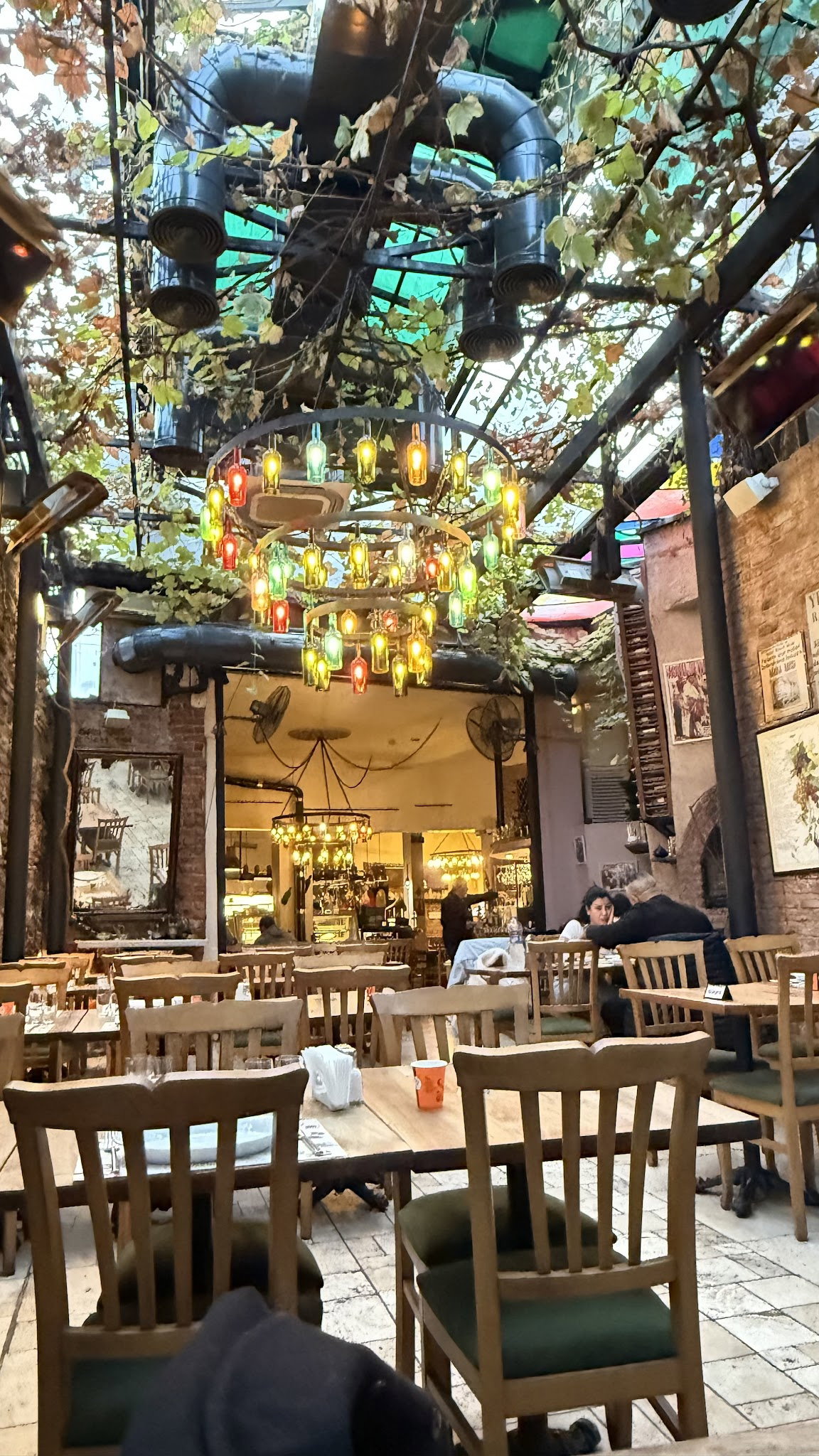 Agora Meyhanesi 1890