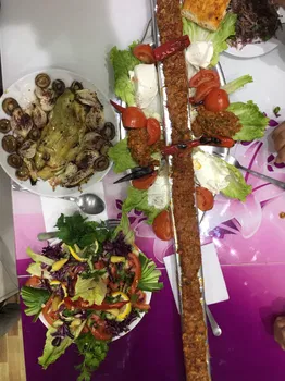 Eseşehir Köftecisi Çekmeköy resimleri