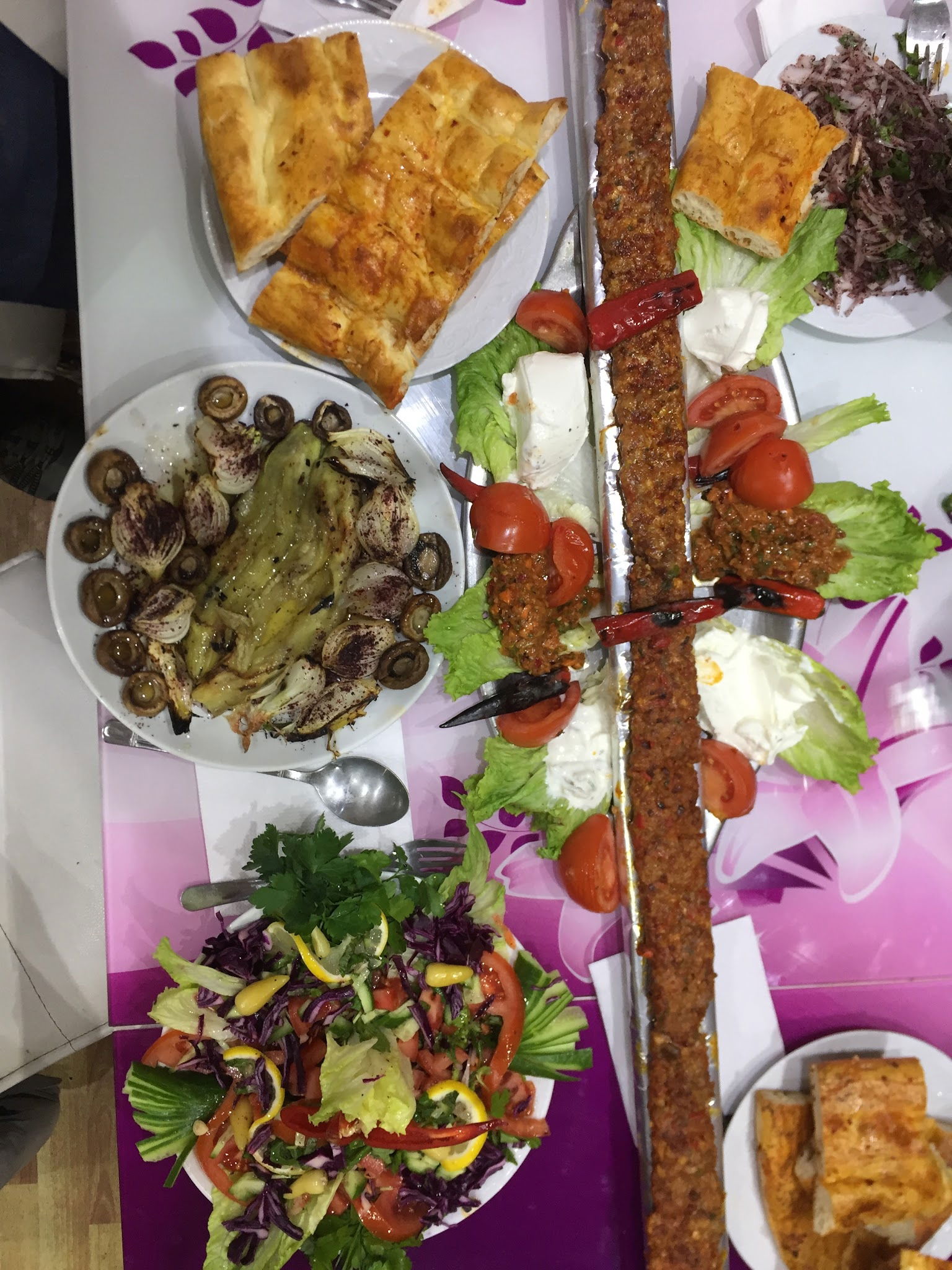 Eseşehir Köftecisi Çekmeköy