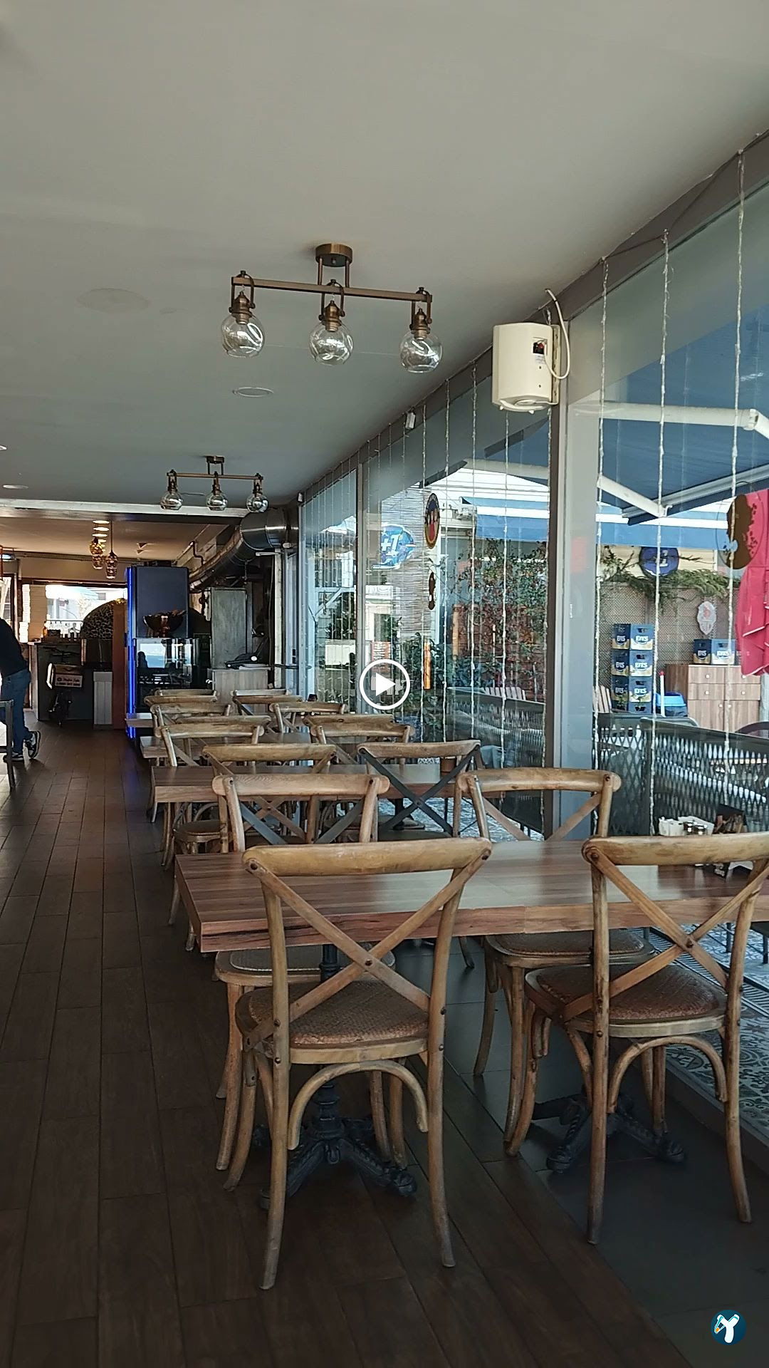 Madam Sofia Cafe & Bar
