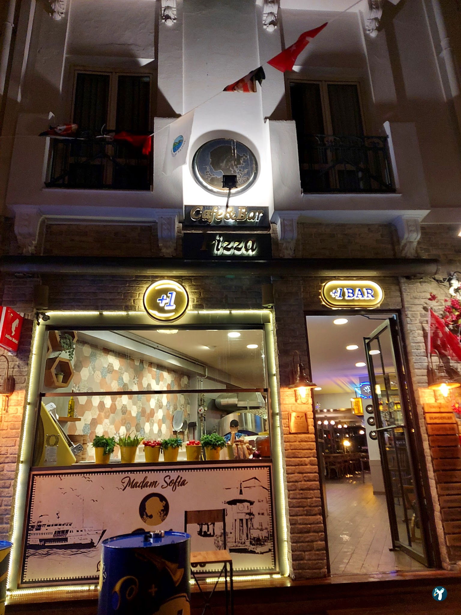 Madam Sofia Cafe & Bar