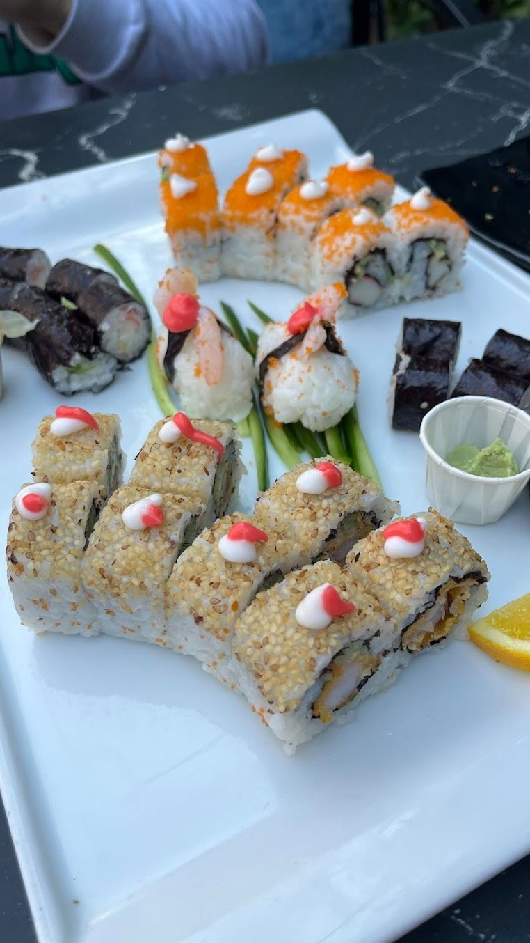 Blackwell Sushi Station