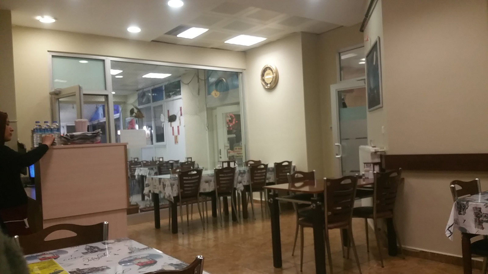 52 Karadeniz Balık Lokantası - Balık Satış - Manav