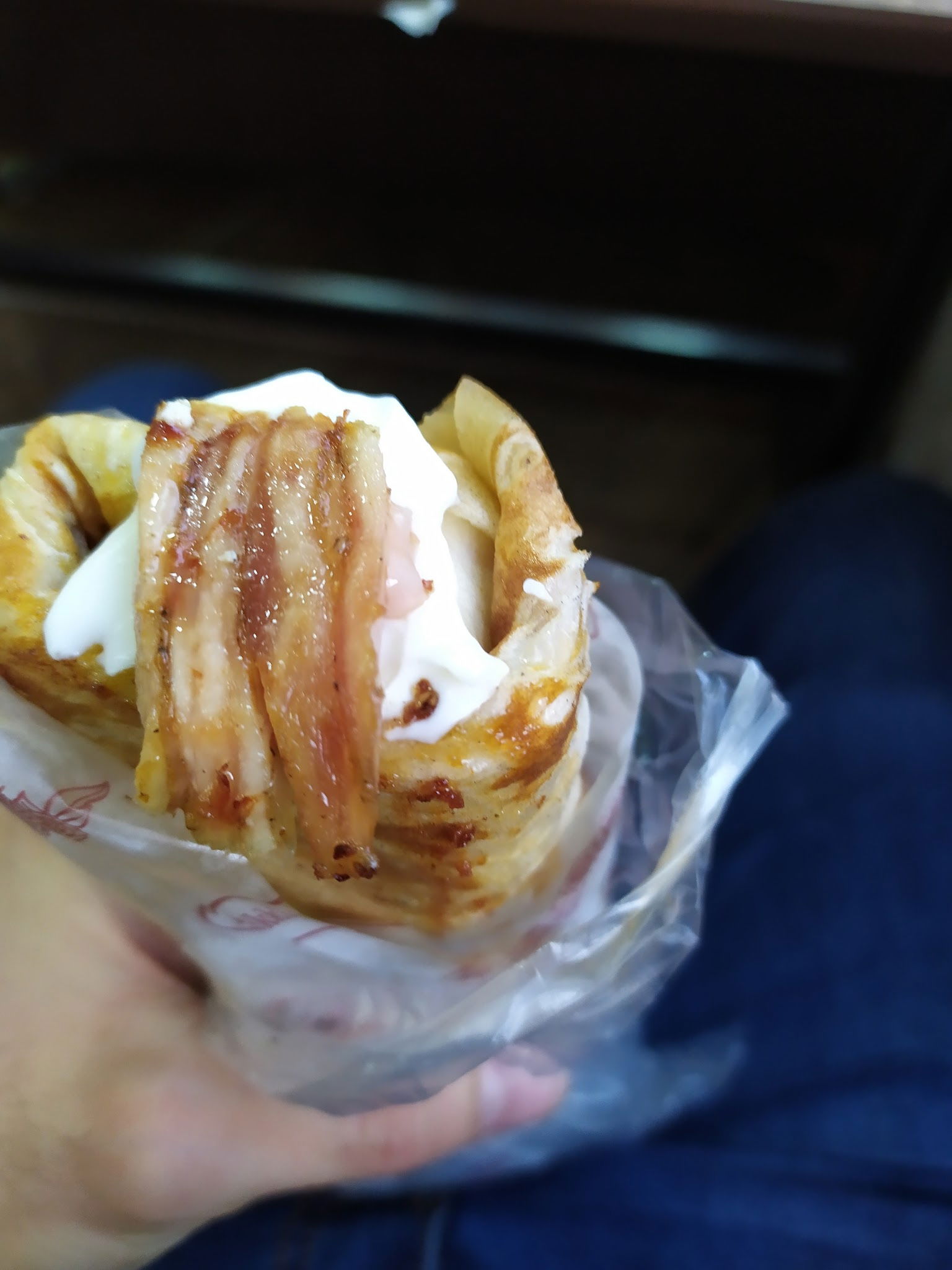 مطعم تاج الضياء الحلبي