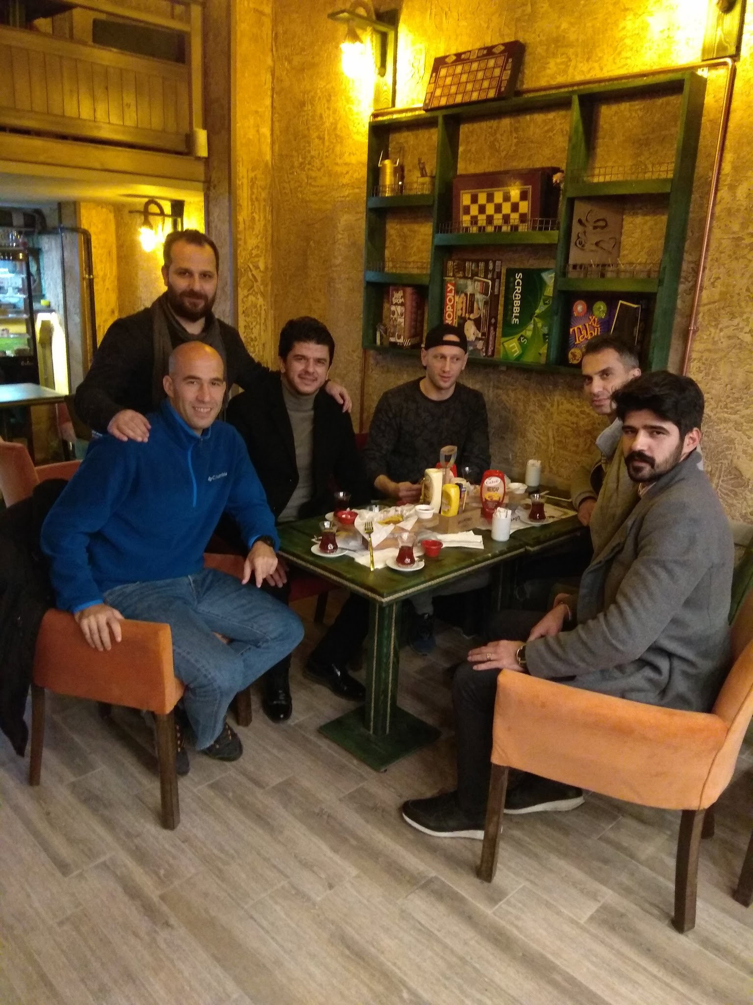 Halat Cafe