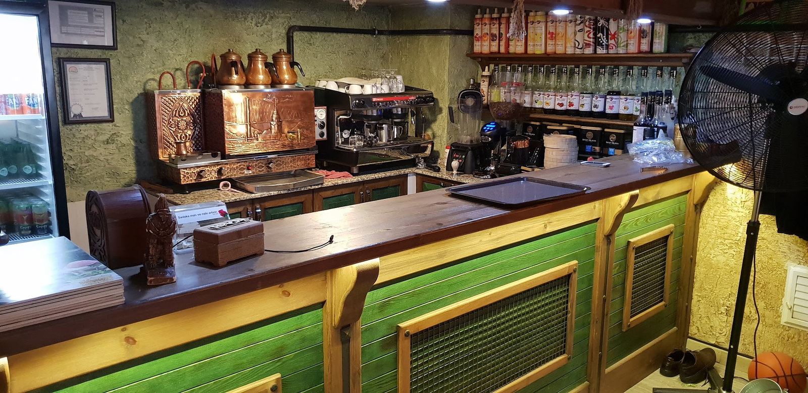 Halat Cafe