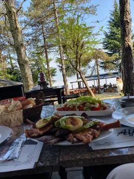 Boztepe Köftecisi resimleri