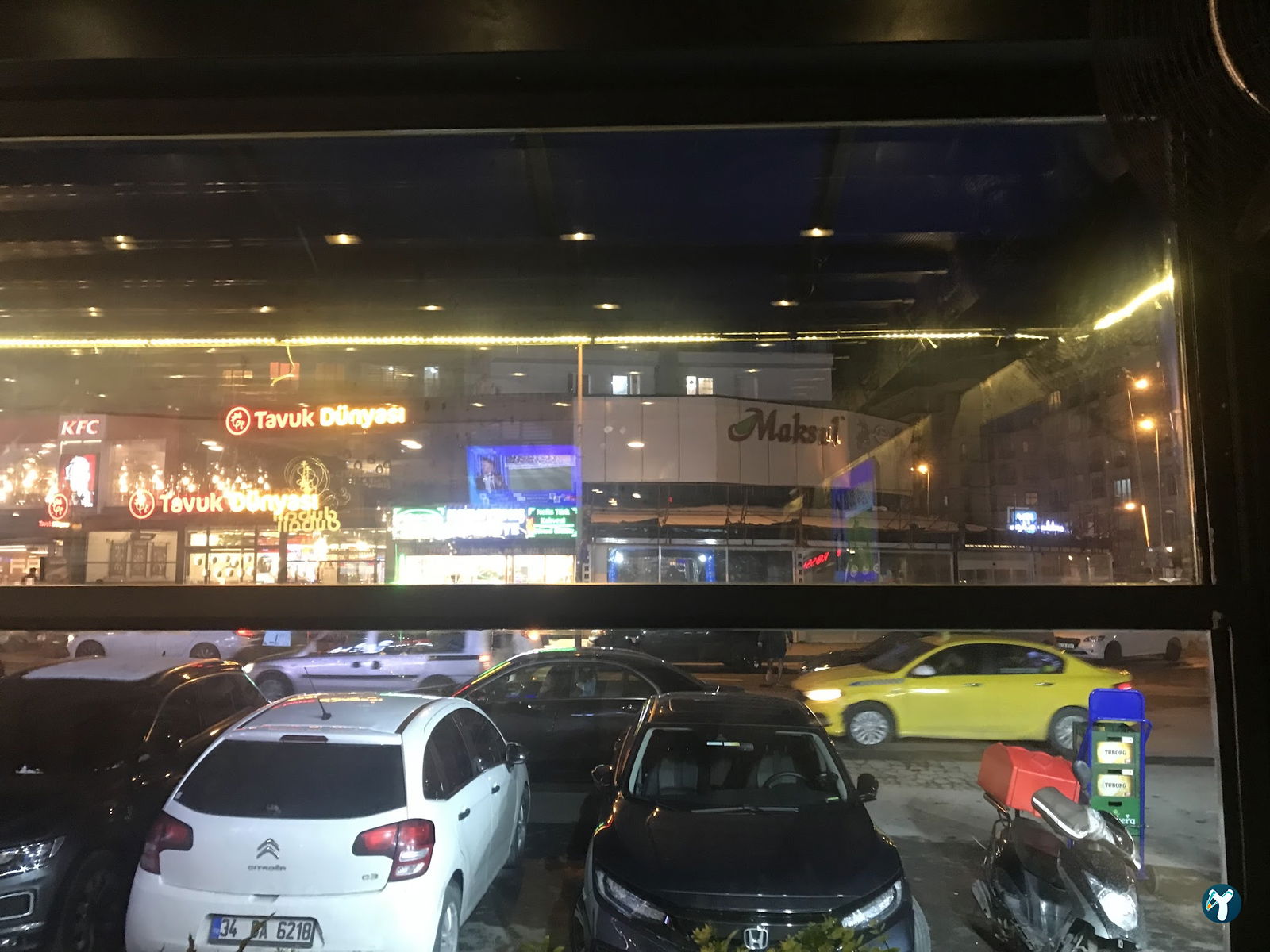 Dubai Cafe Restaurant