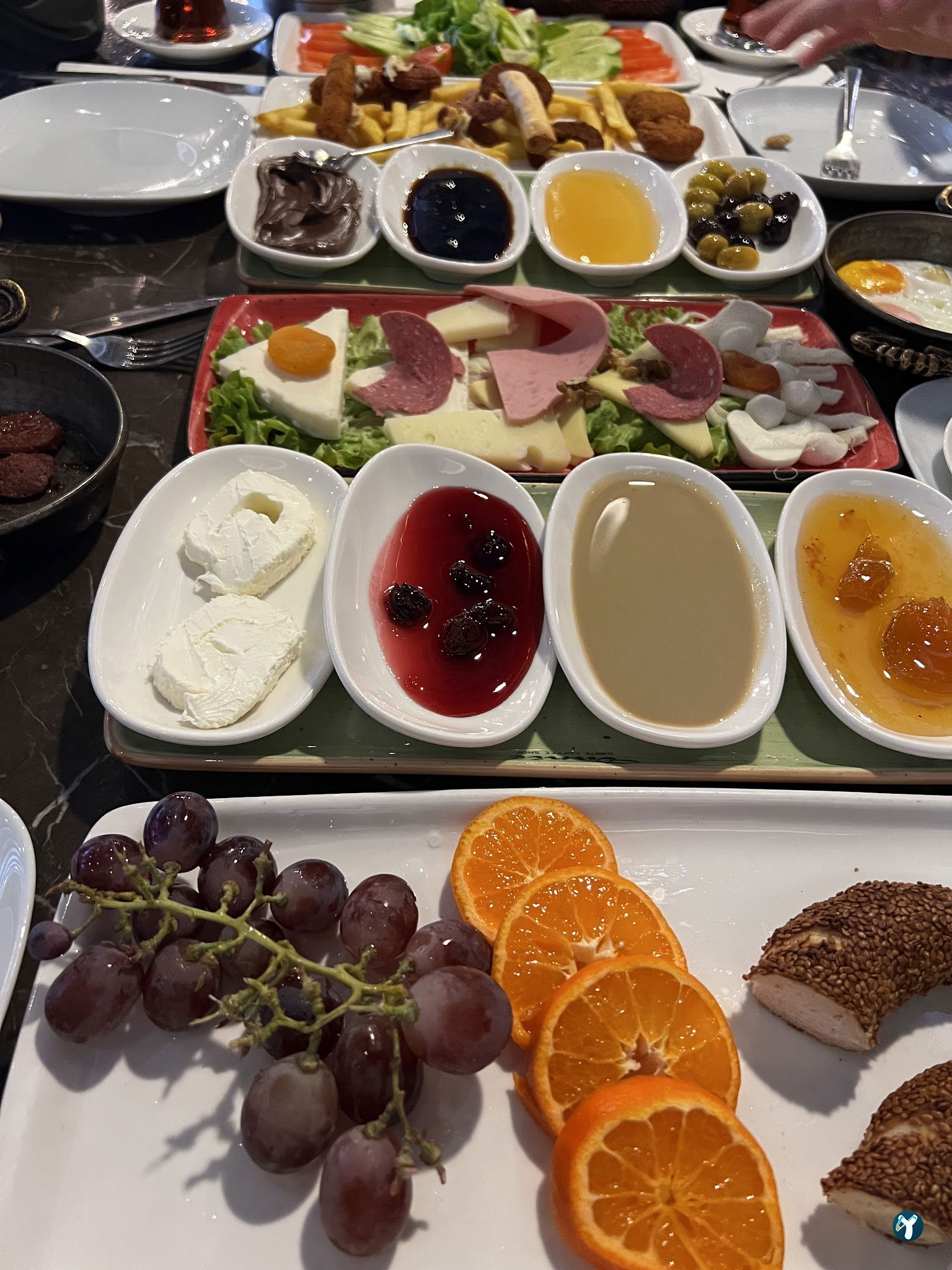 Dubai Cafe Restaurant