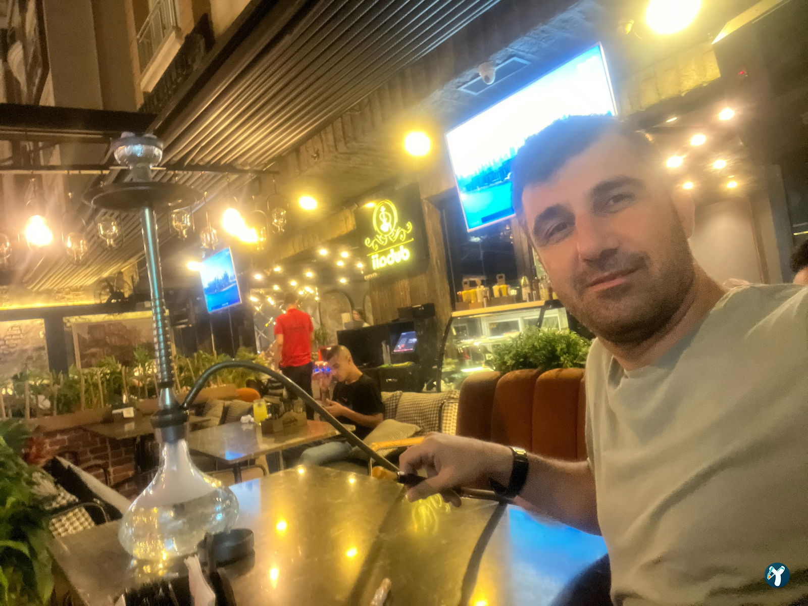 Dubai Cafe Restaurant