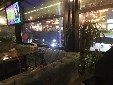Dubai Cafe Restaurant resimleri