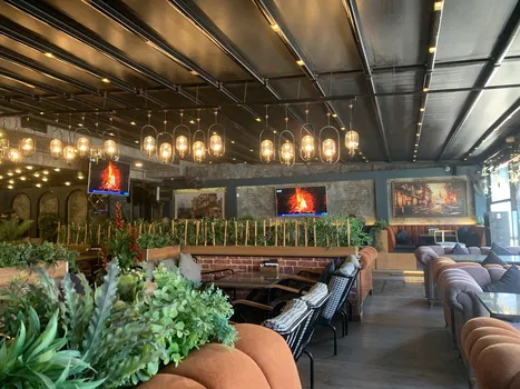Dubai Cafe Restaurant resimleri