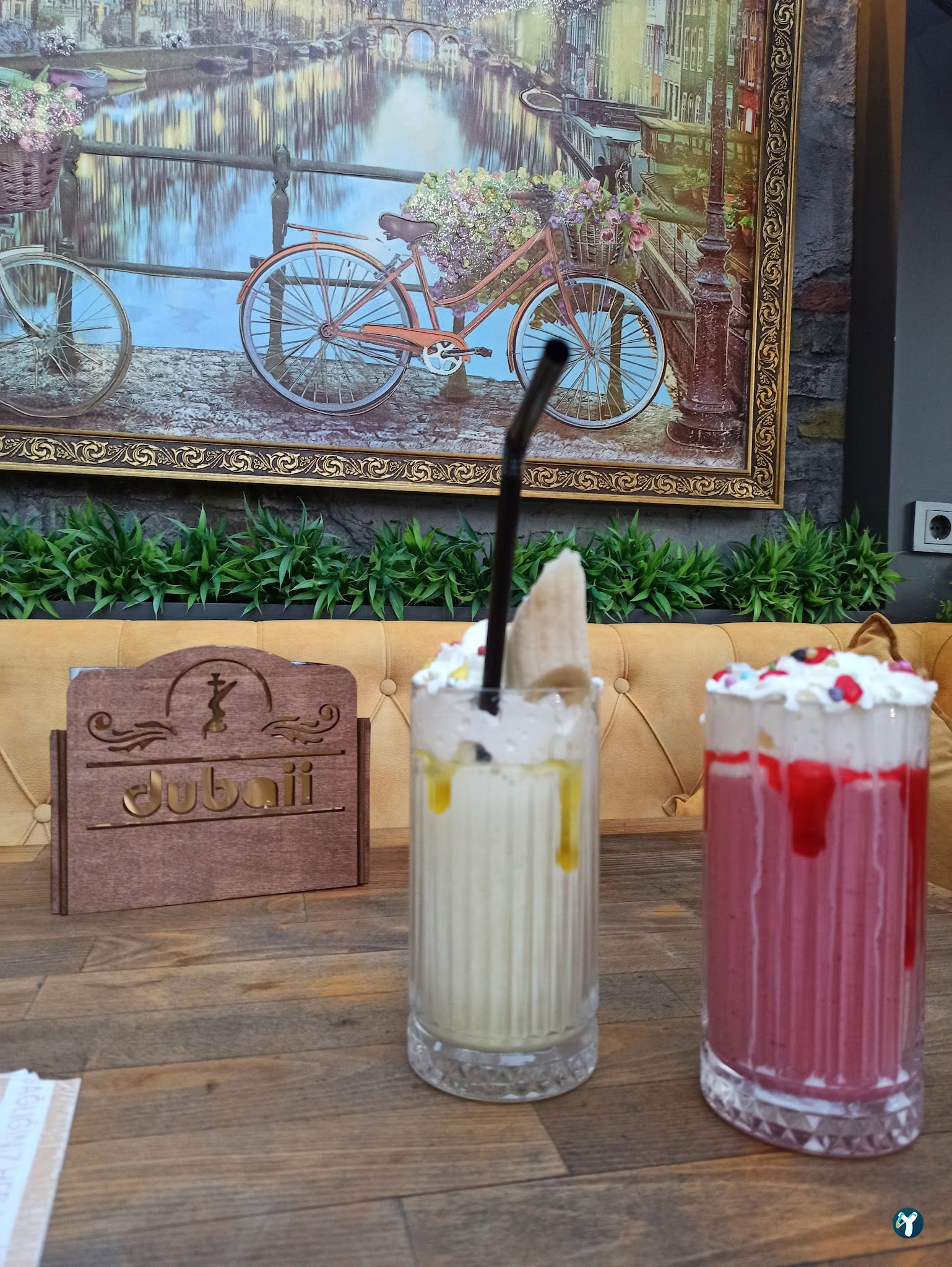 Dubai Cafe Restaurant
