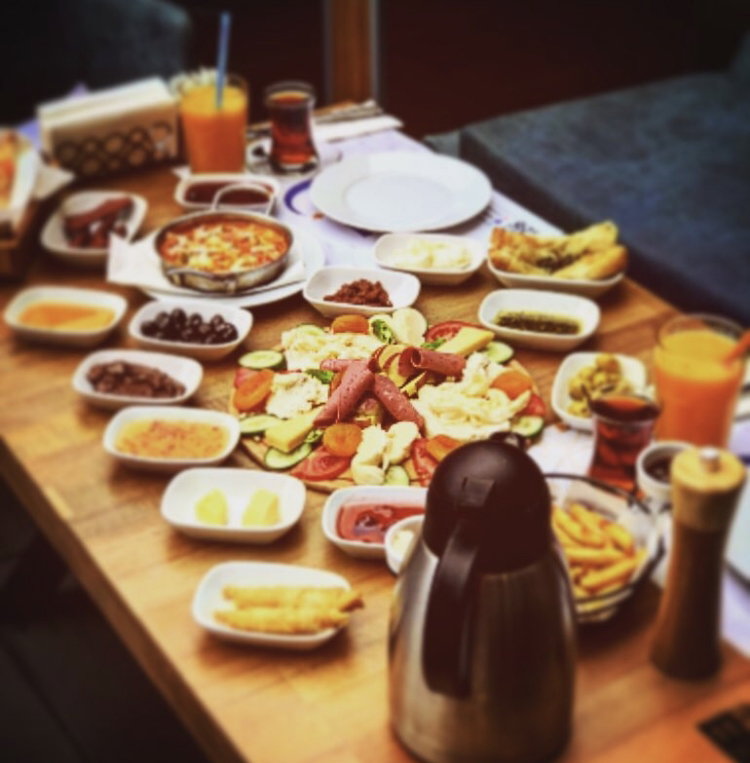 Dubai Cafe Restaurant