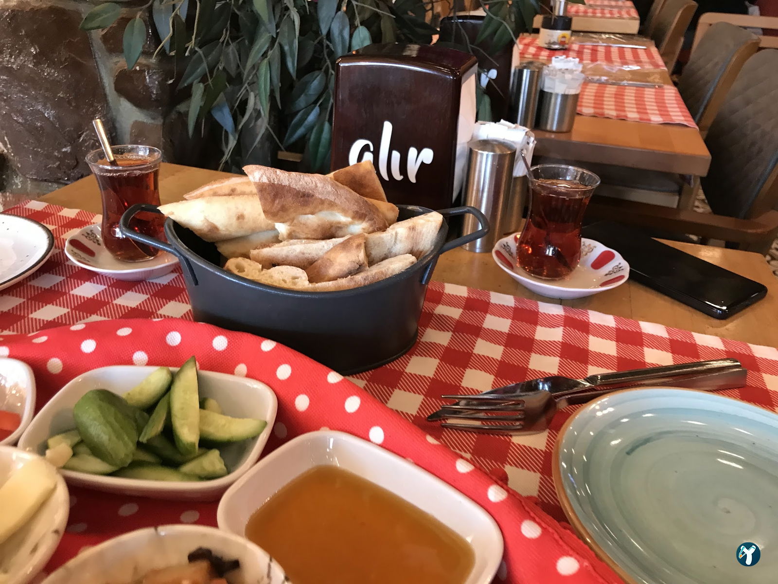 Alir Cafe | Restaurant