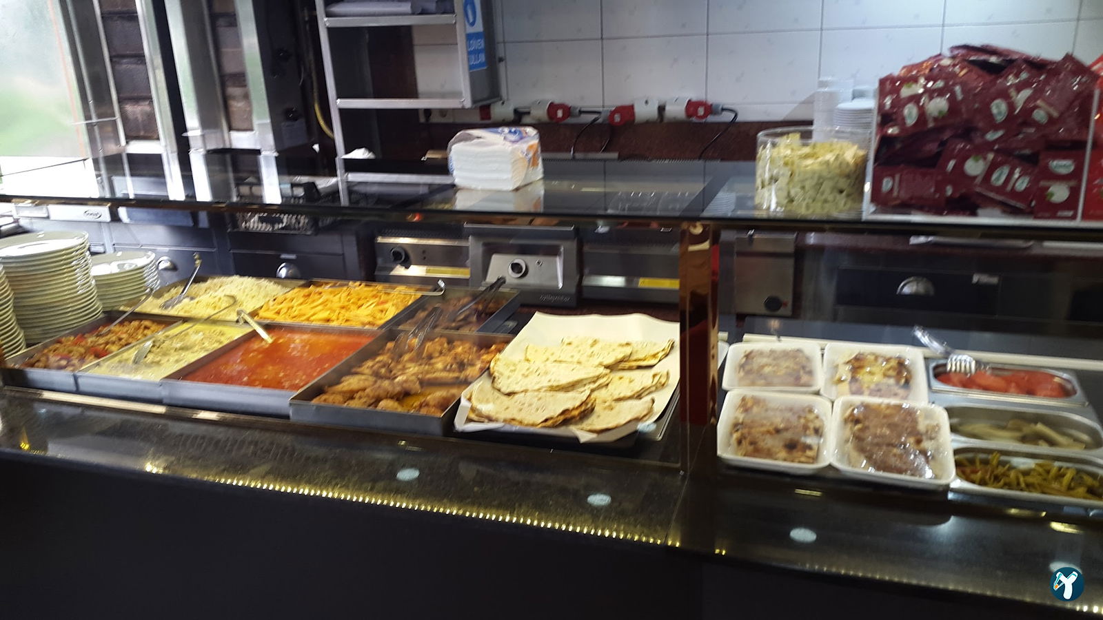 V-One Cafe