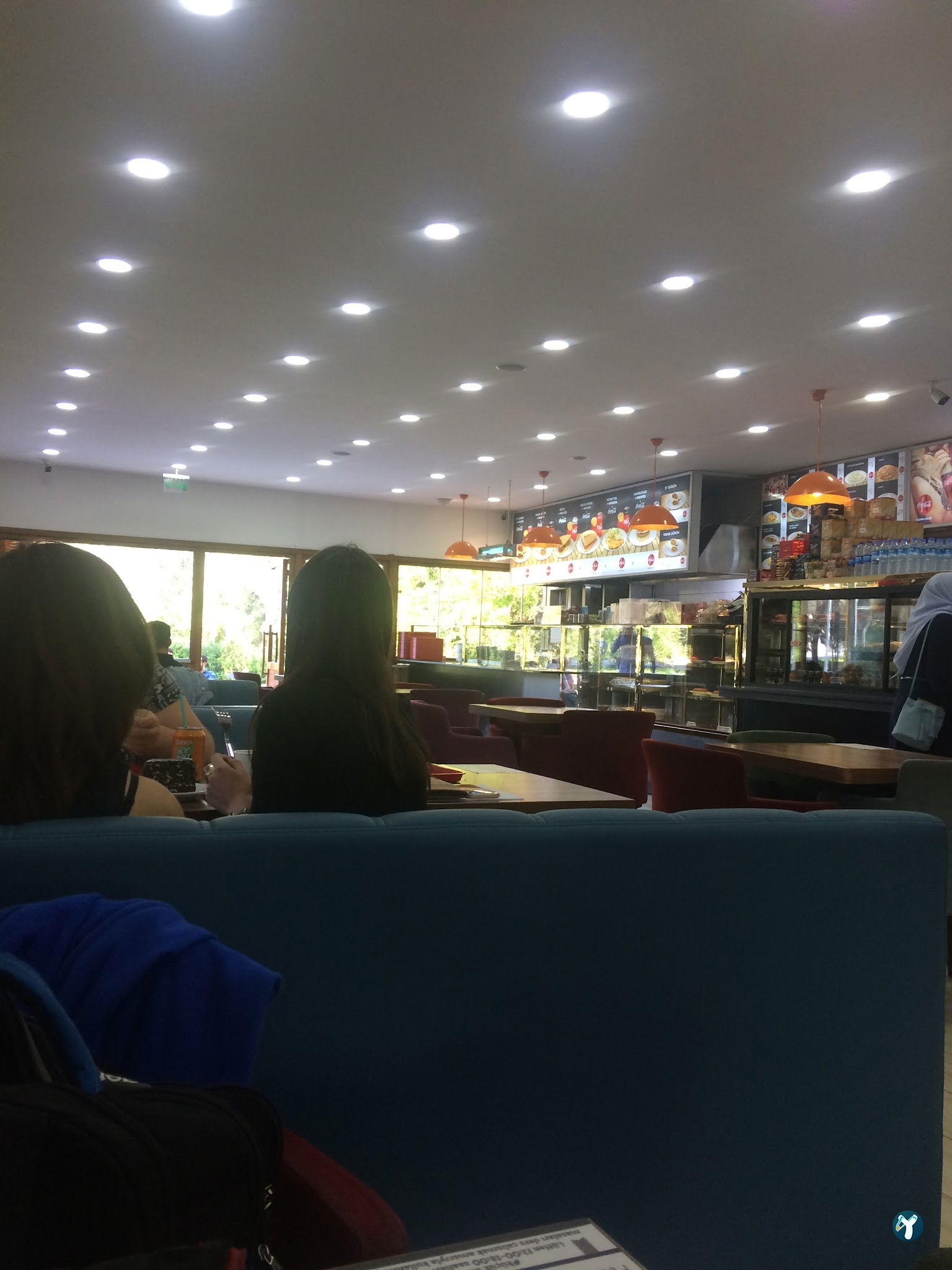 V-One Cafe