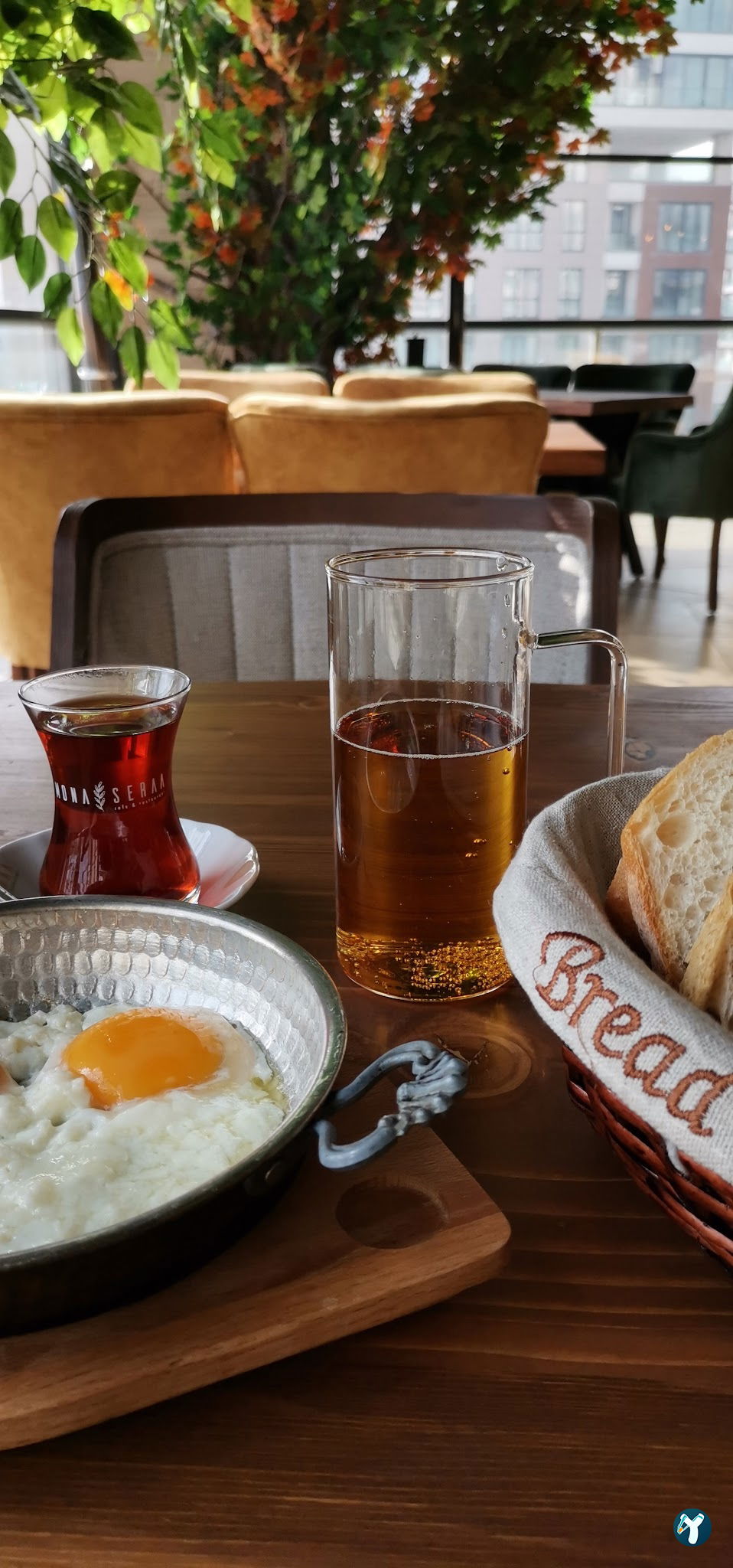 Mona Seraa Başakşehir