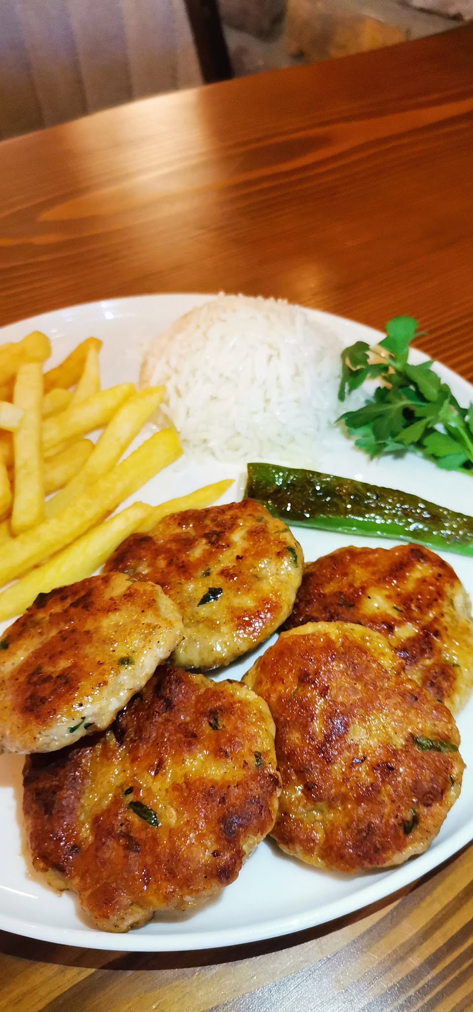 Mona Seraa Başakşehir