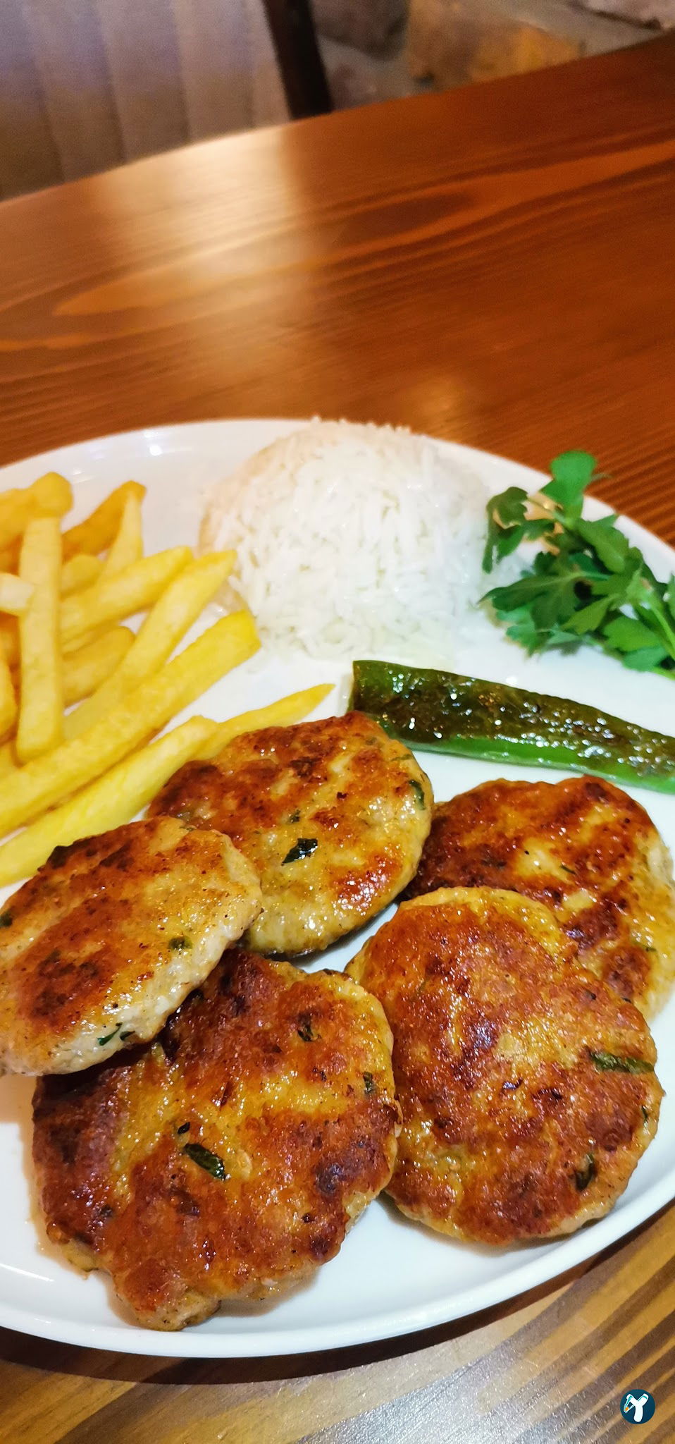 Mona Seraa Başakşehir