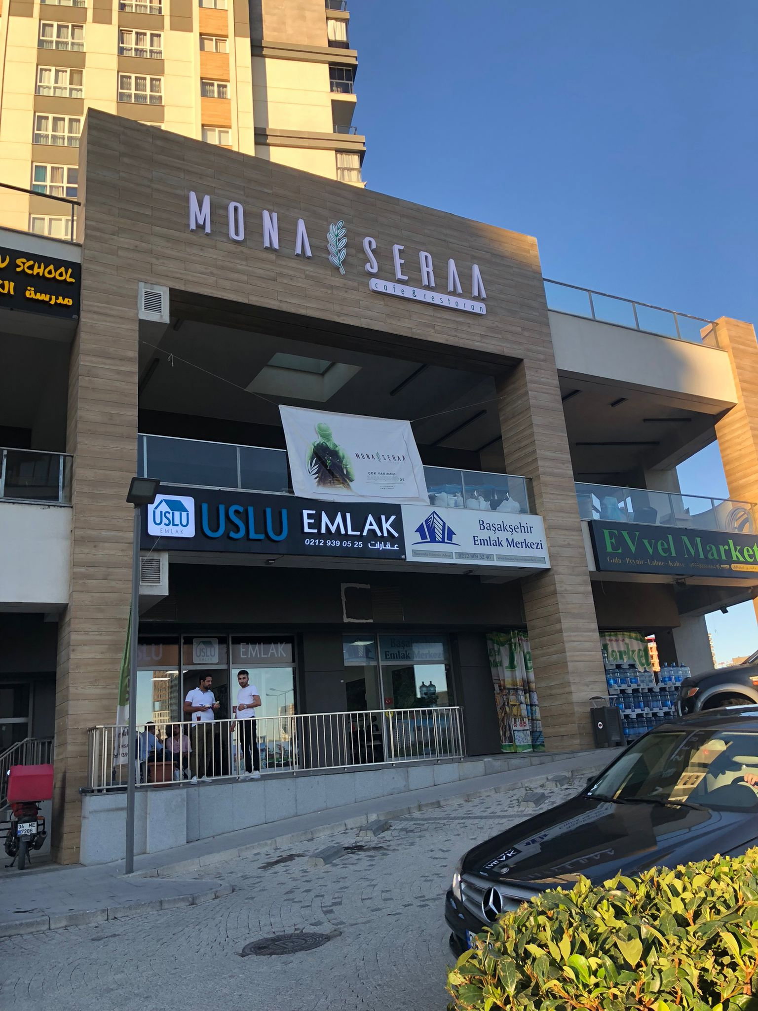 Mona Seraa Başakşehir