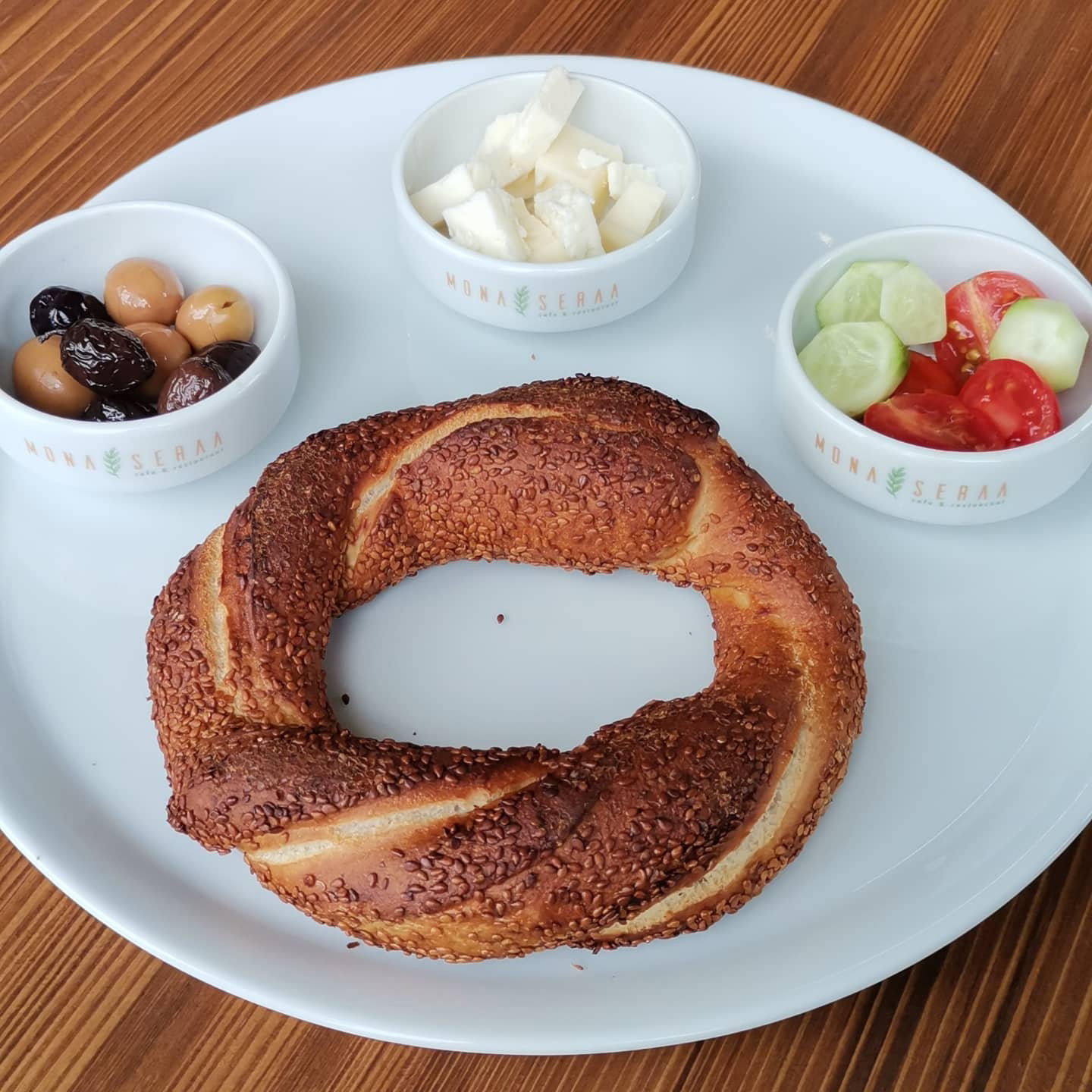 Mona Seraa Başakşehir