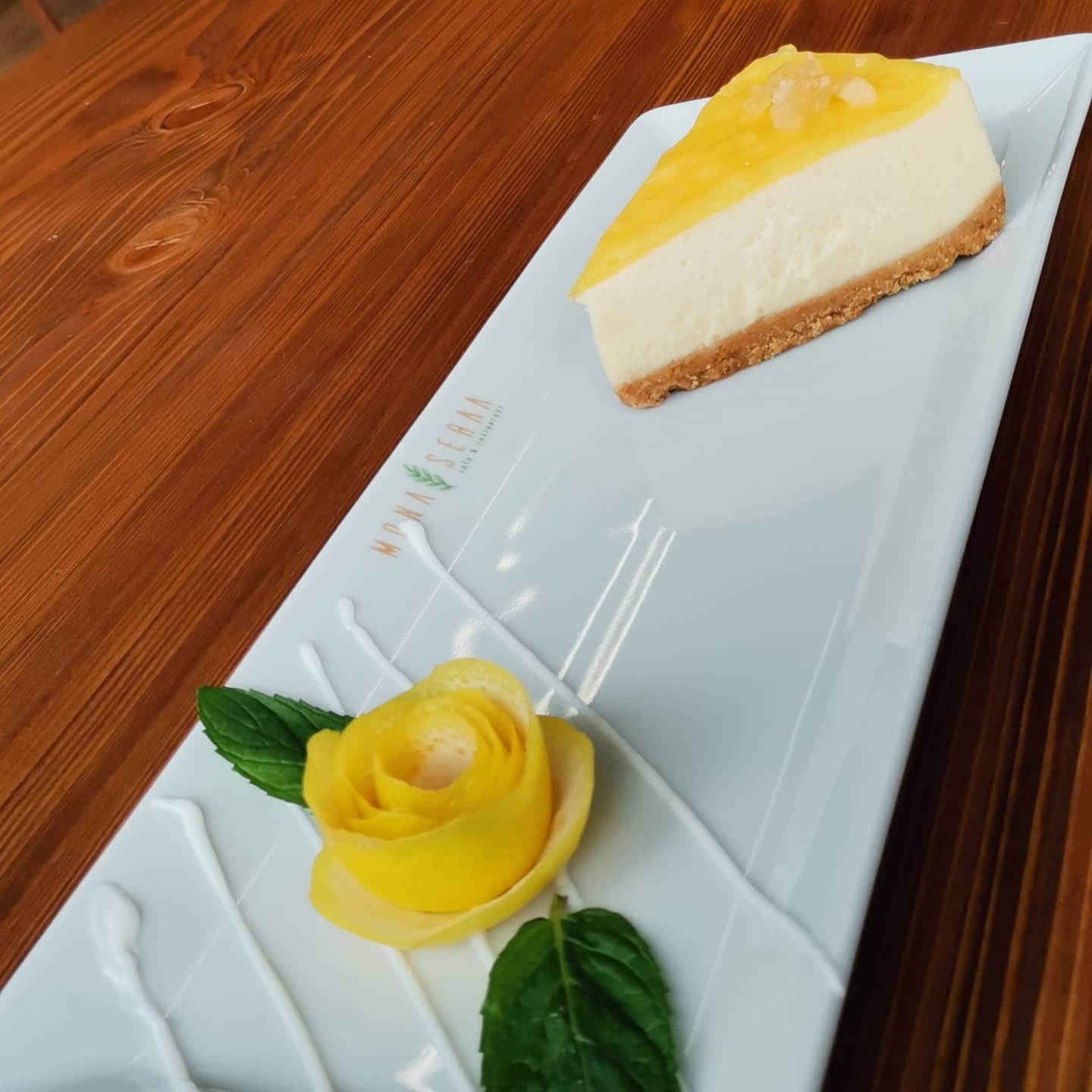 Mona Seraa Başakşehir