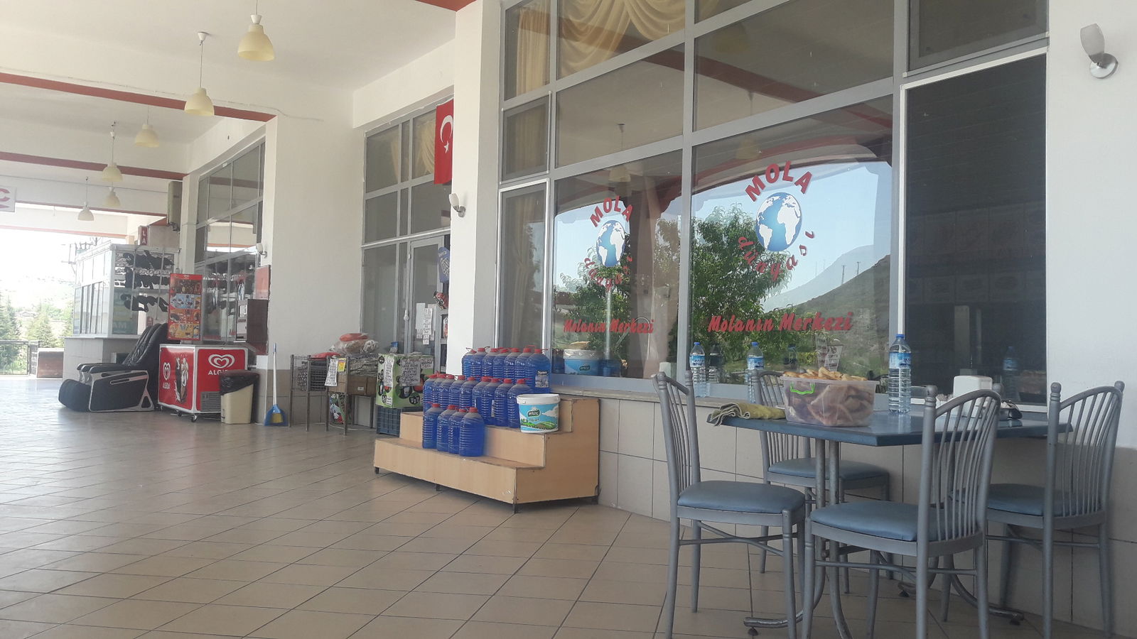 Mola Tesisi Kamyoncular