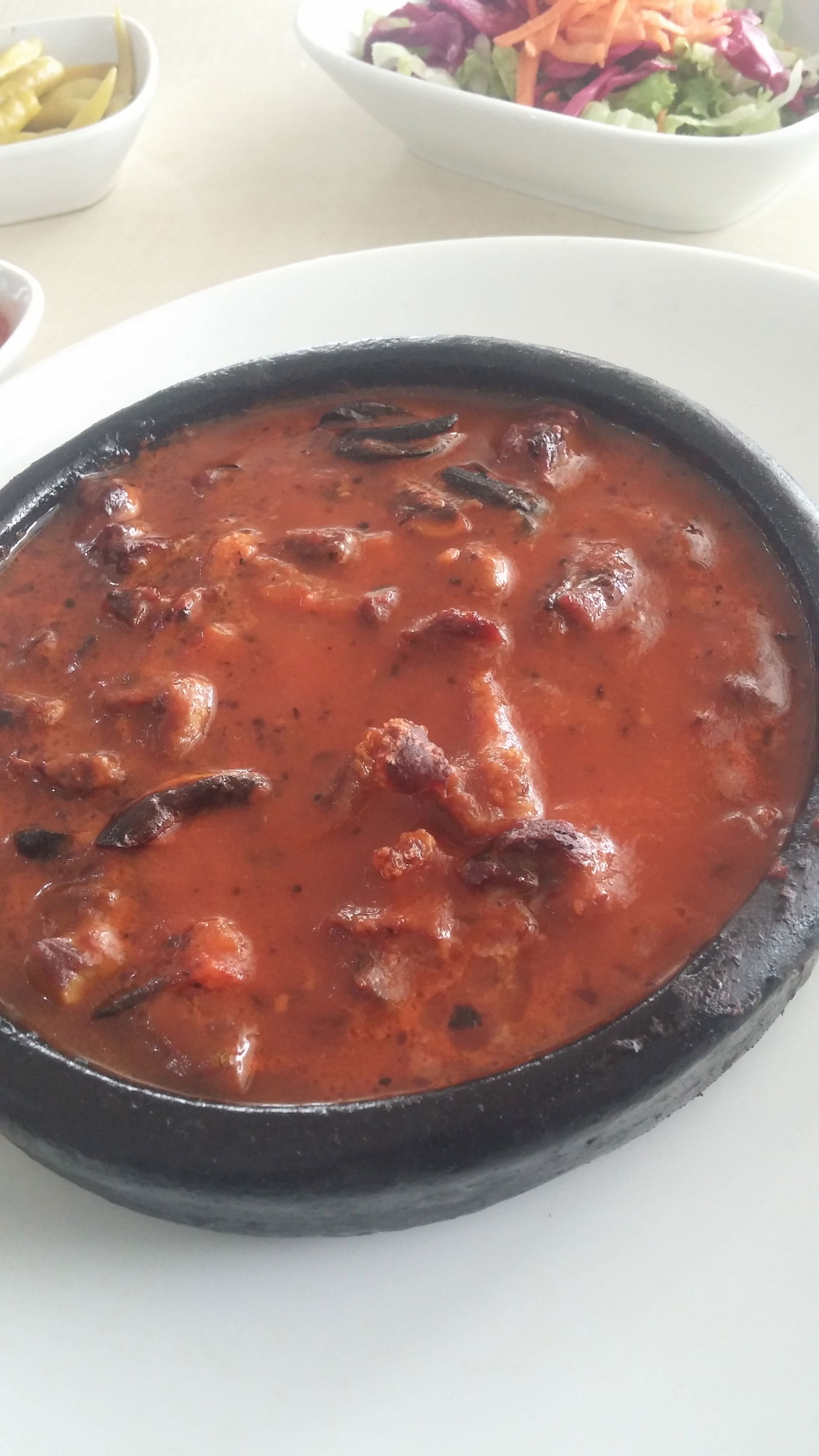 Mola Tesisi Kamyoncular