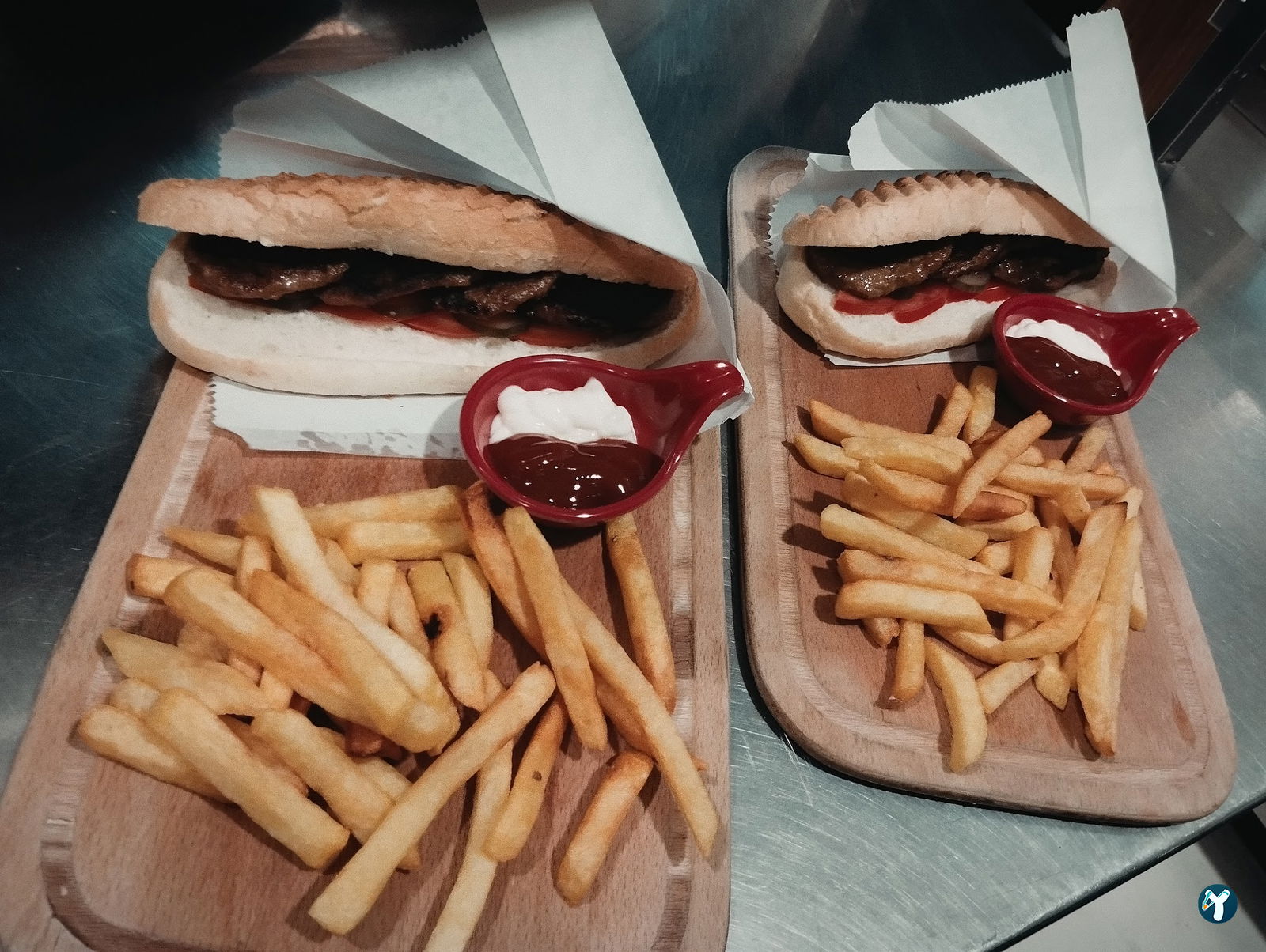 Çırpıcı Kafe