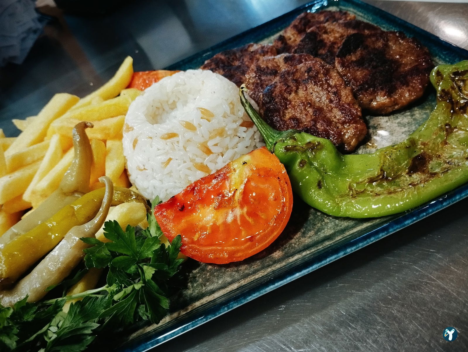 Çırpıcı Kafe