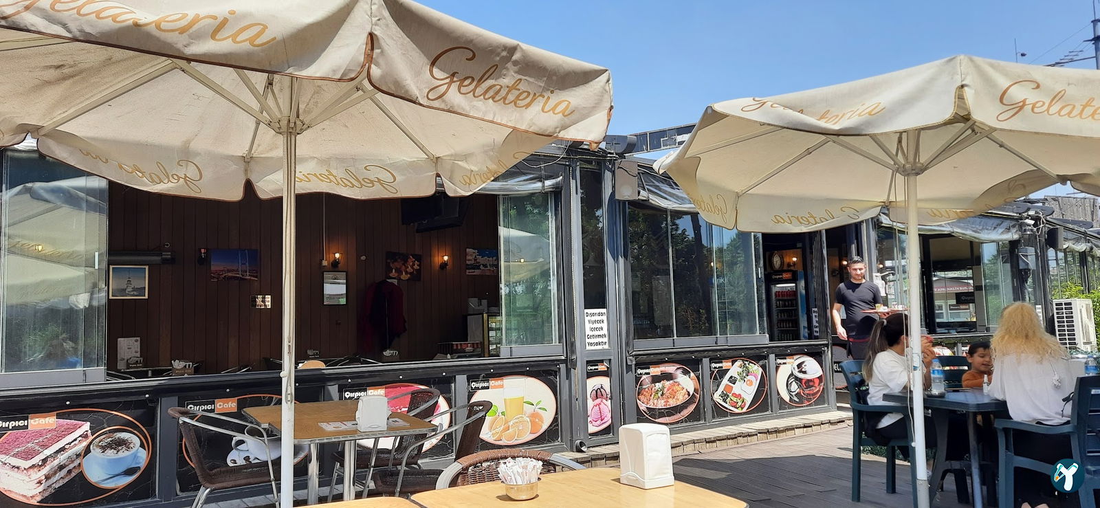 Çırpıcı Kafe