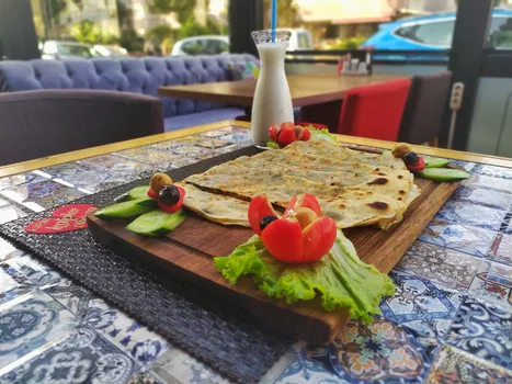 Kırık Kalpler Dükkanı resimleri