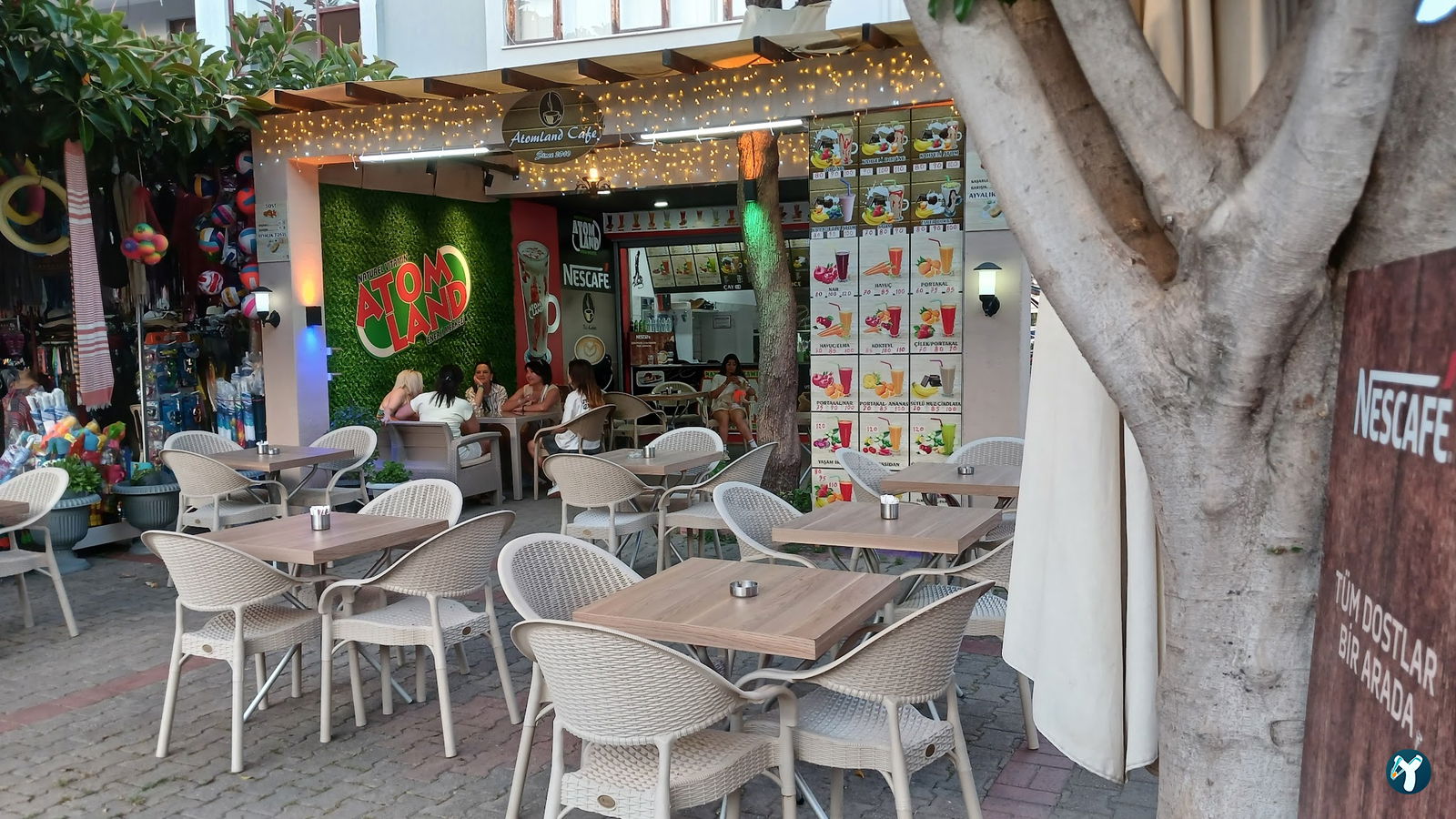 Atom Cafe Land