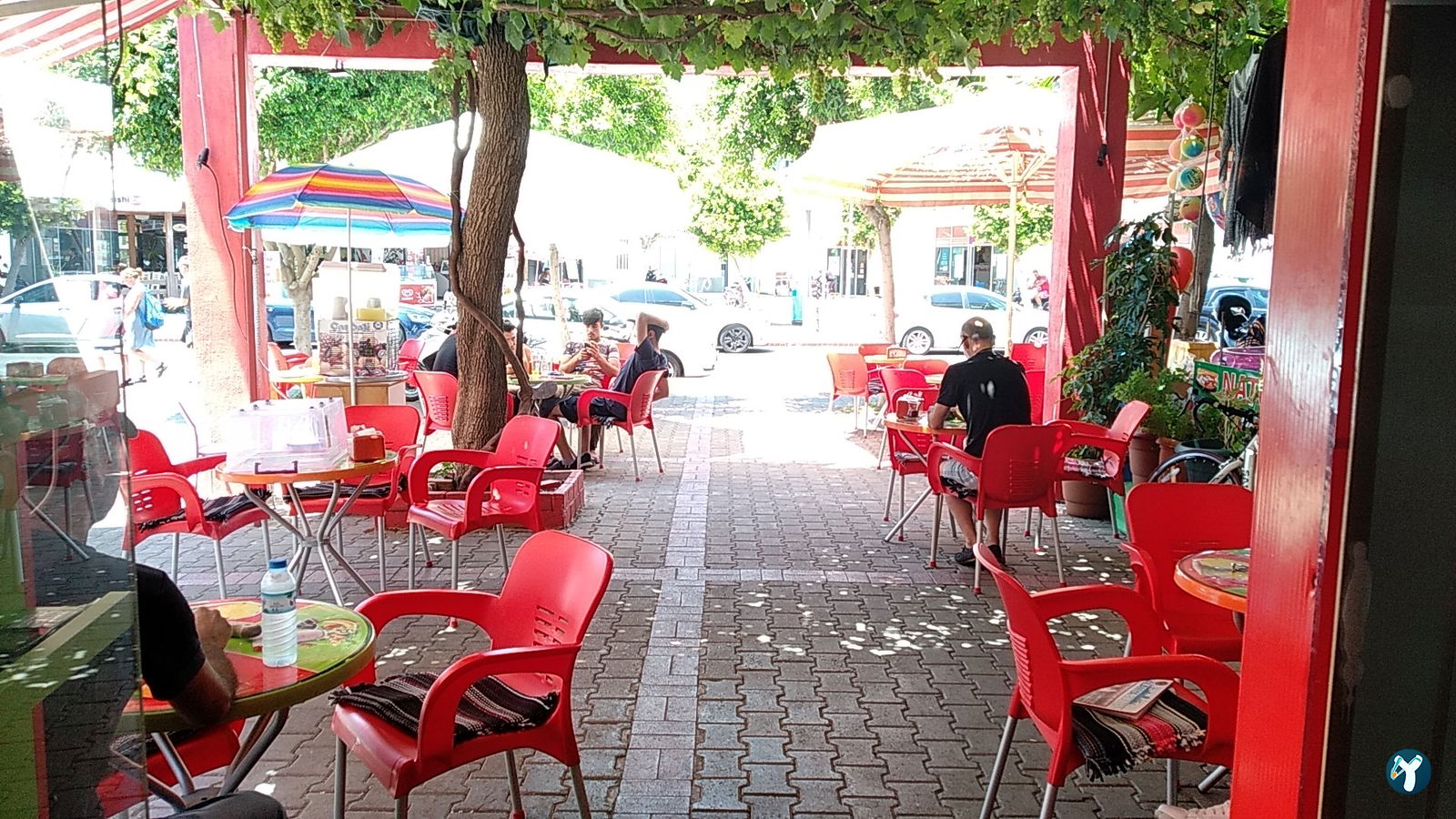 Atom Cafe Land