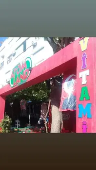Atom Cafe Land resimleri