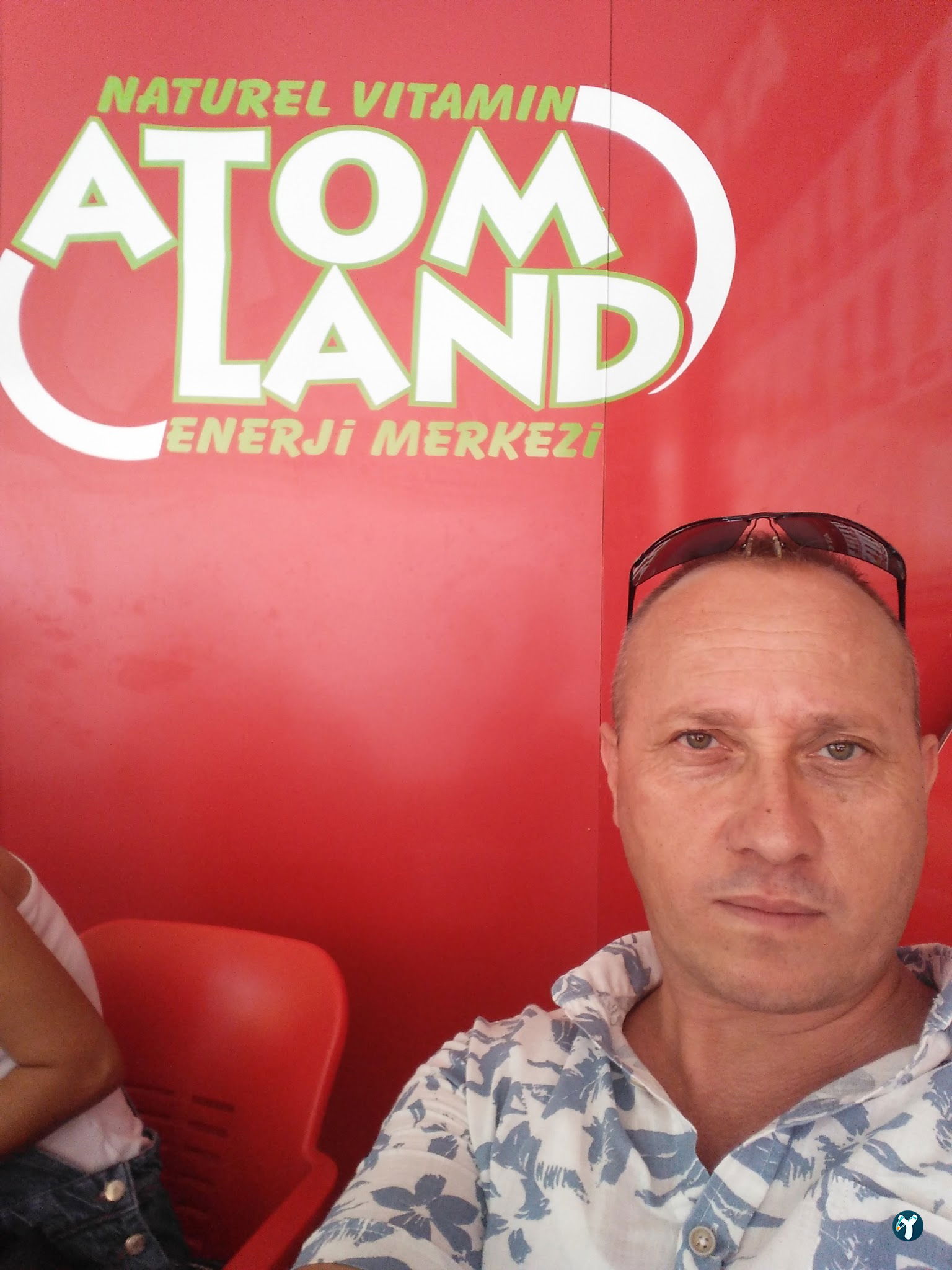 Atom Cafe Land