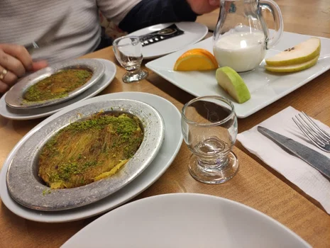 Beylerbeyi Künefe Gaziemir resimleri