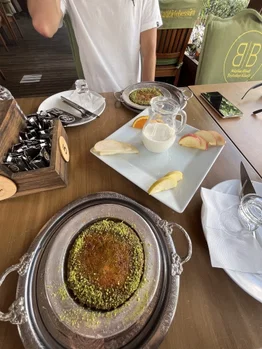 Beylerbeyi Künefe Gaziemir resimleri